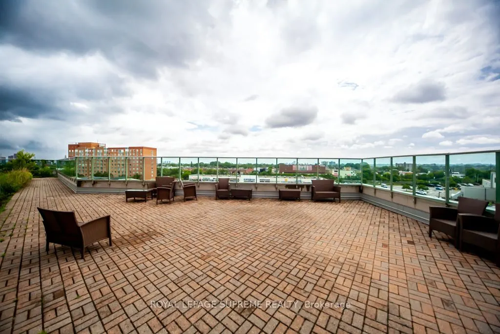 1600 Keele Street, #202