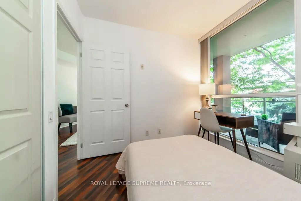1600 Keele Street, #202