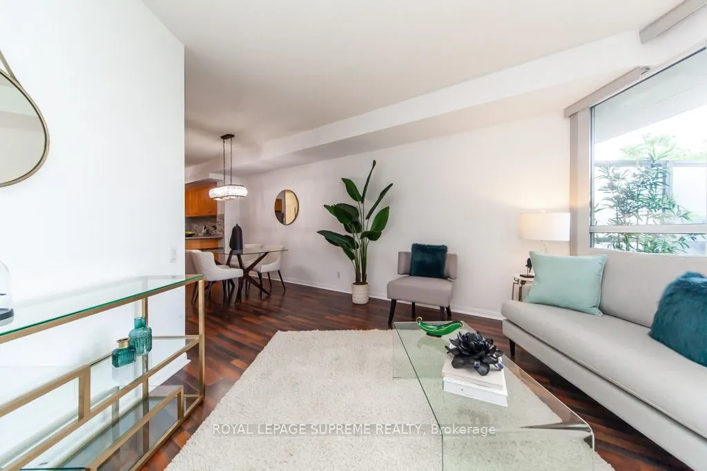1600 Keele Street, #202