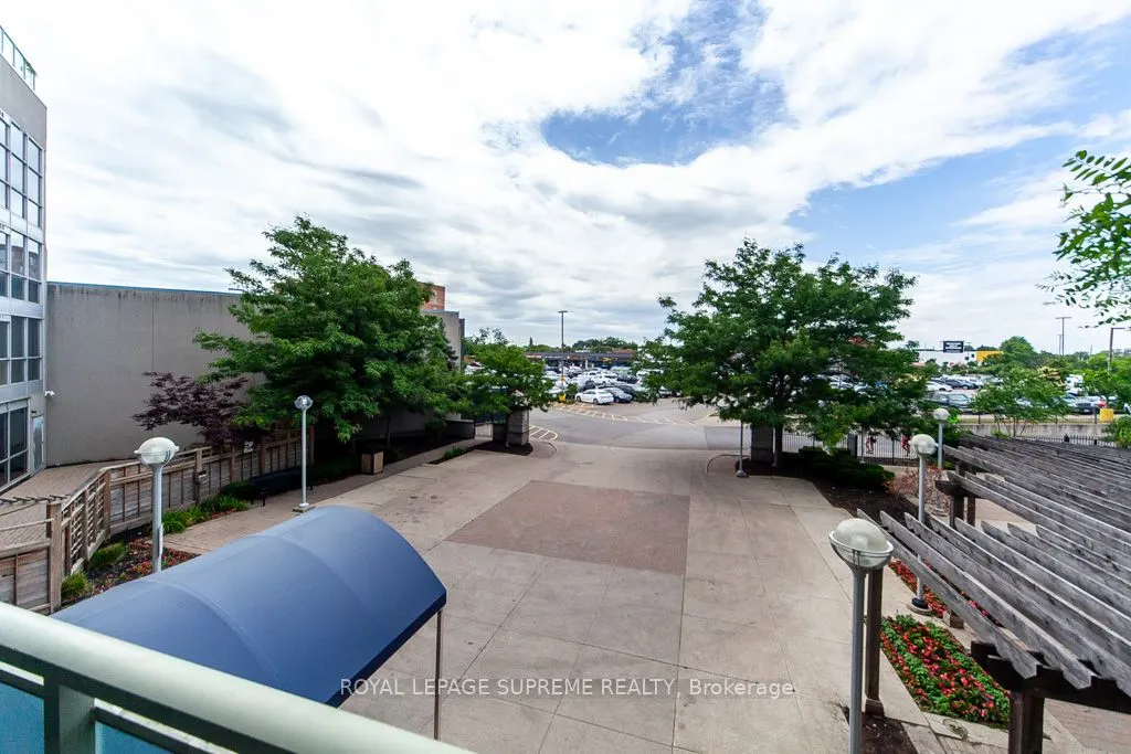 1600 Keele Street, #202