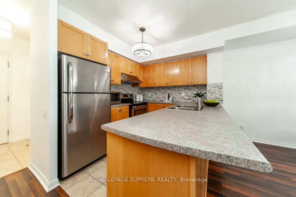 1600 Keele Street, #202