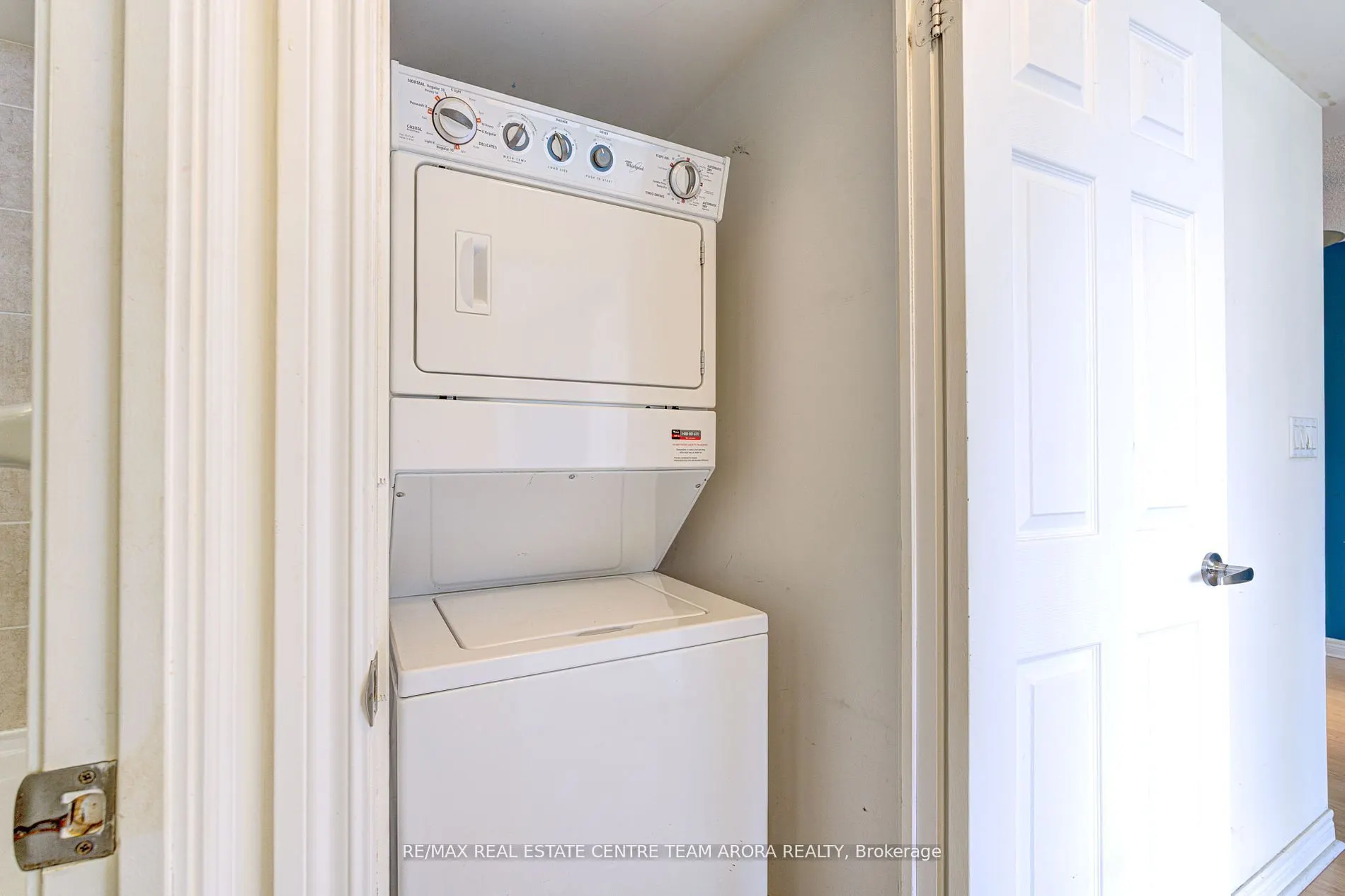310 Burnhamthorpe Road W, #604