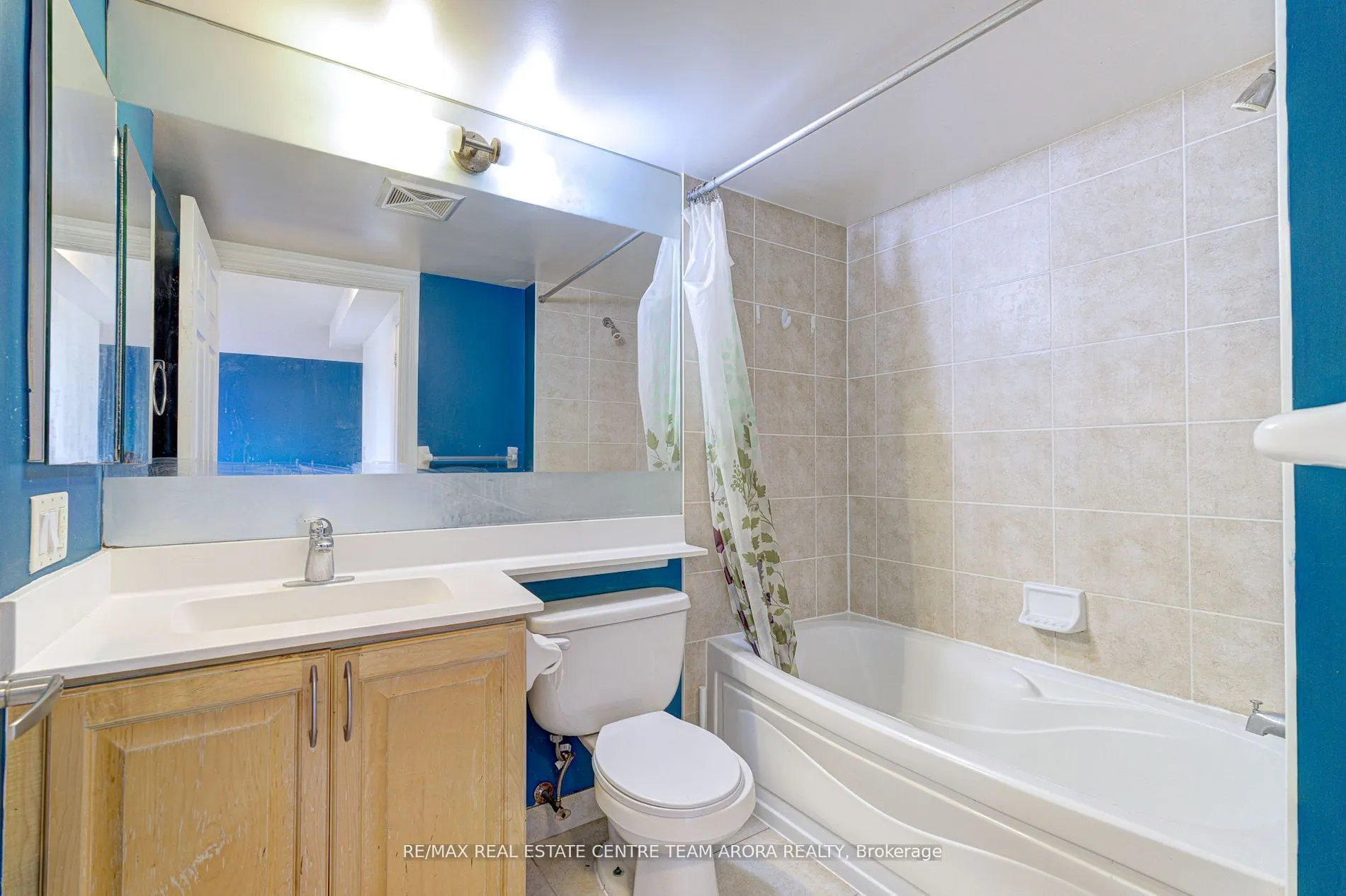 310 Burnhamthorpe Road W, #604