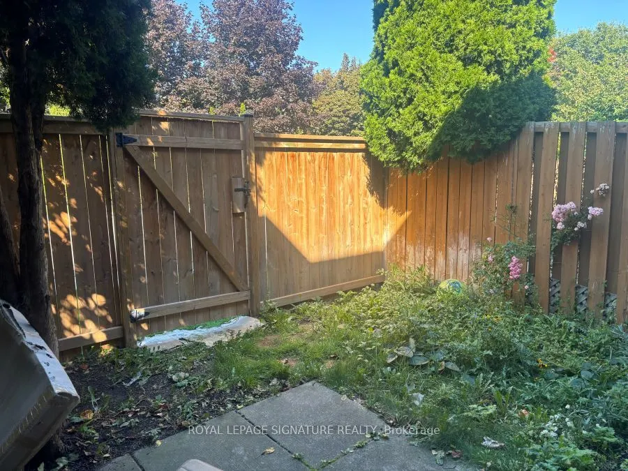 550 Steddick Court, #37
