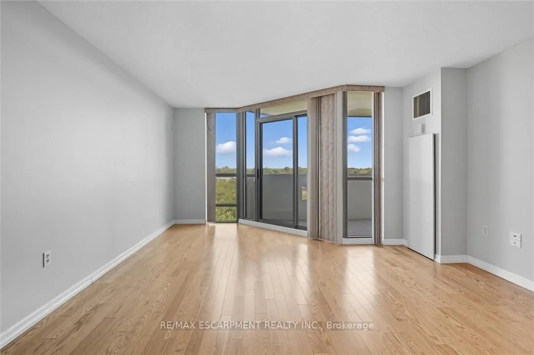 5090 Pinedale Avenue, #804