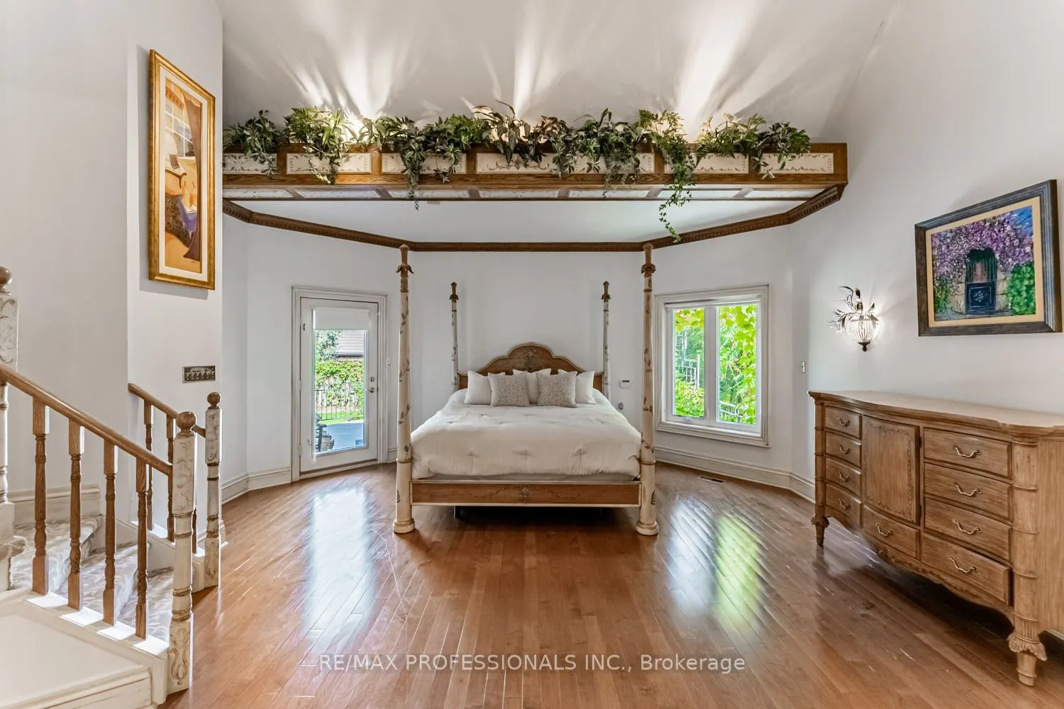 2239 Rosegate Drive