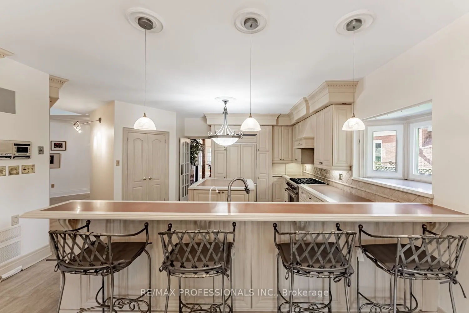 2239 Rosegate Drive