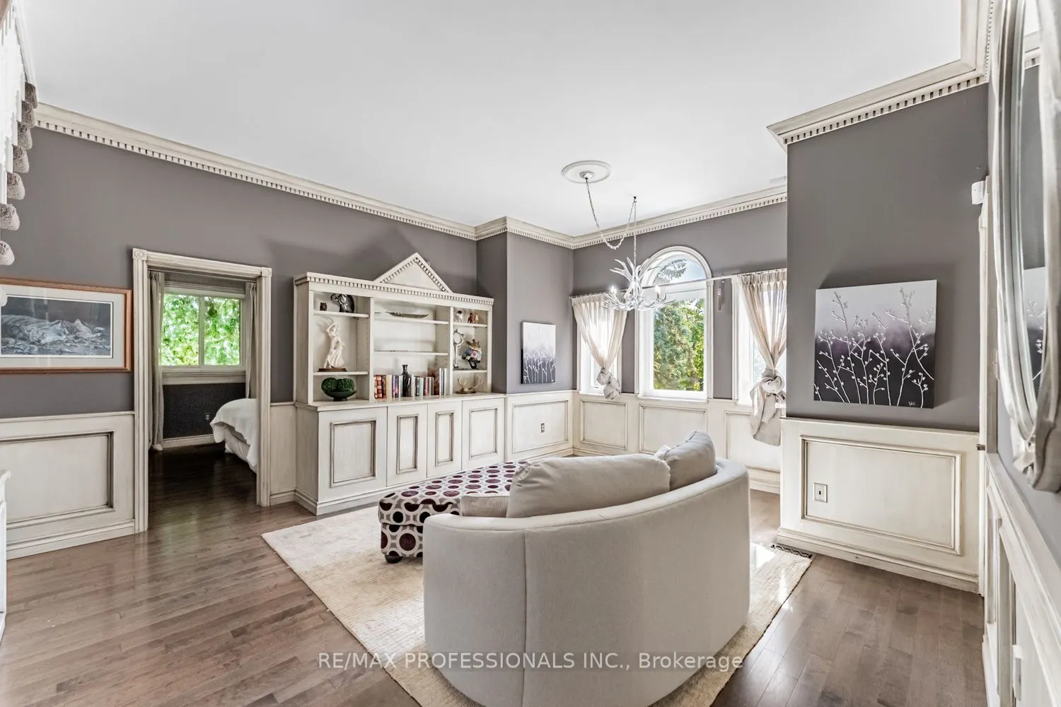 2239 Rosegate Drive