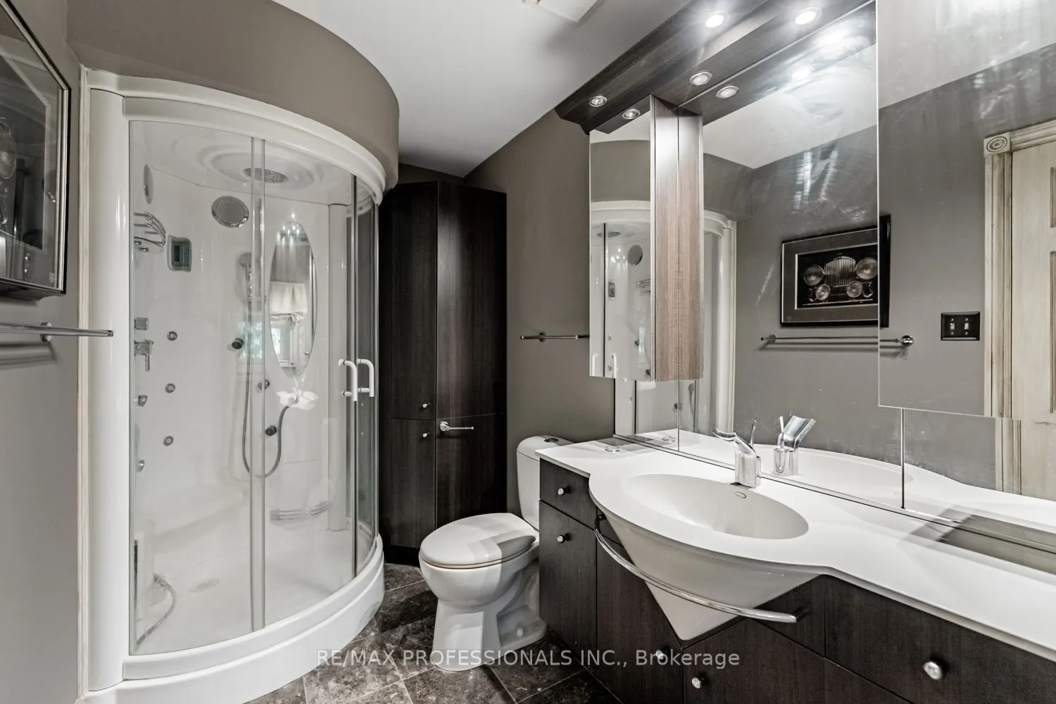 2239 Rosegate Drive
