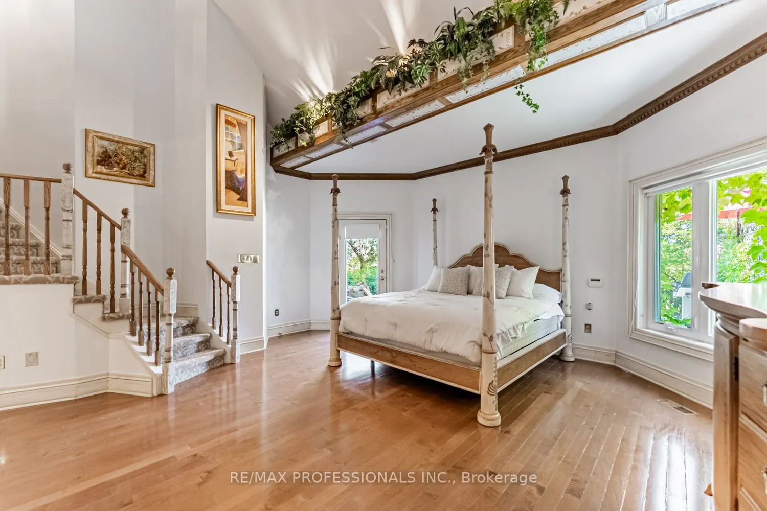 2239 Rosegate Drive