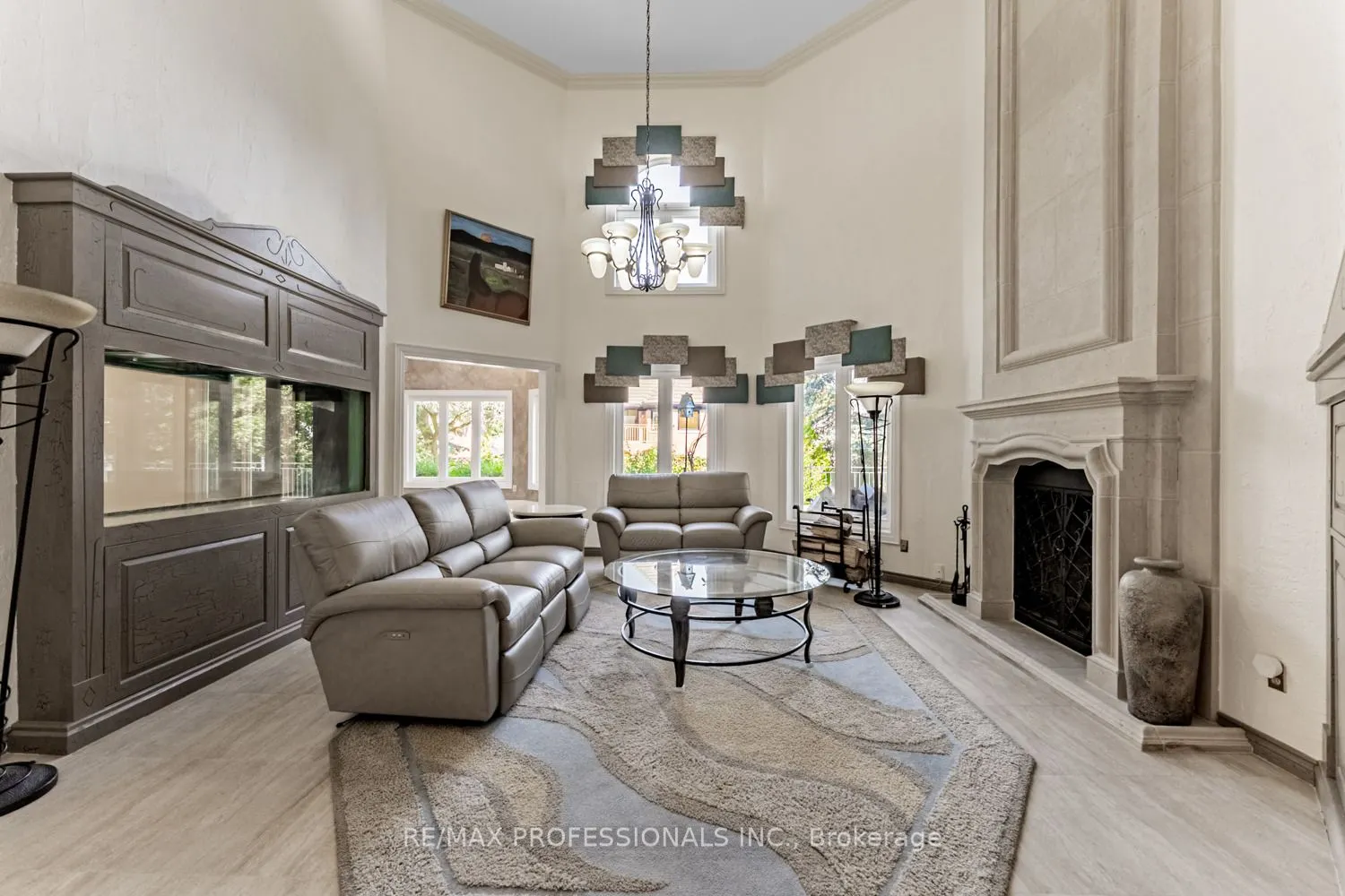 2239 Rosegate Drive