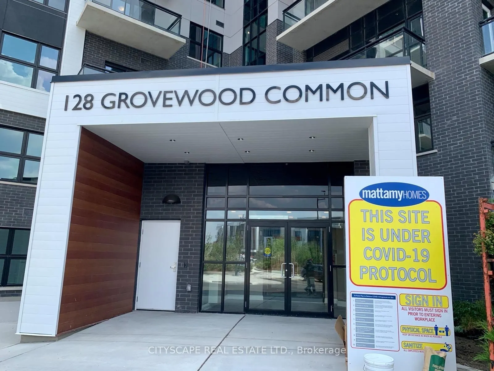 128 Grovewood Common, #219