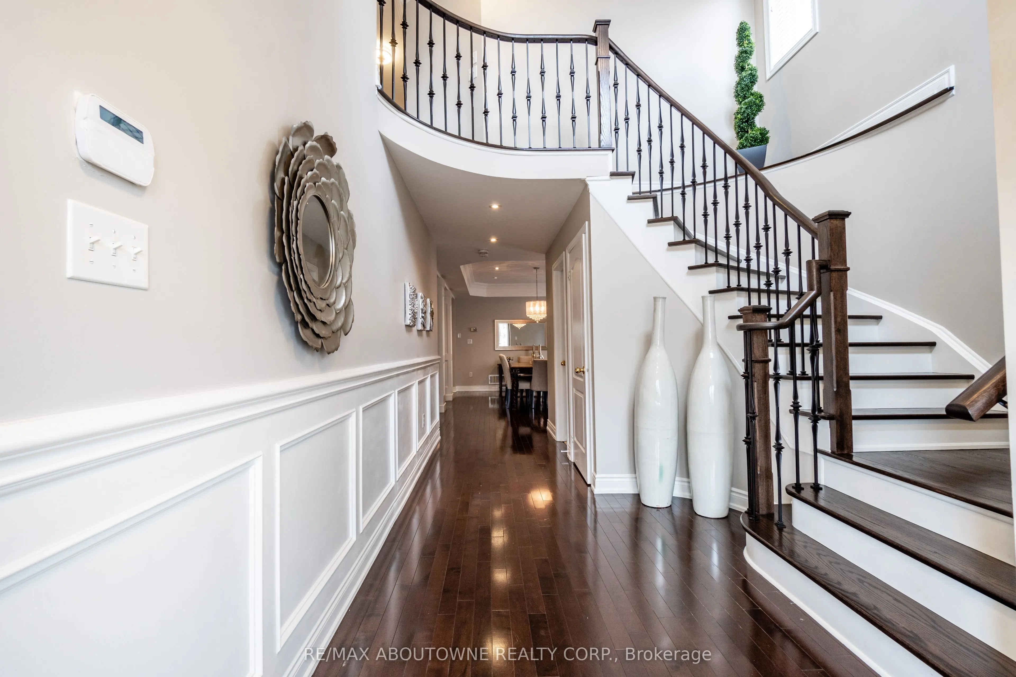 2270 Gladacres Lane