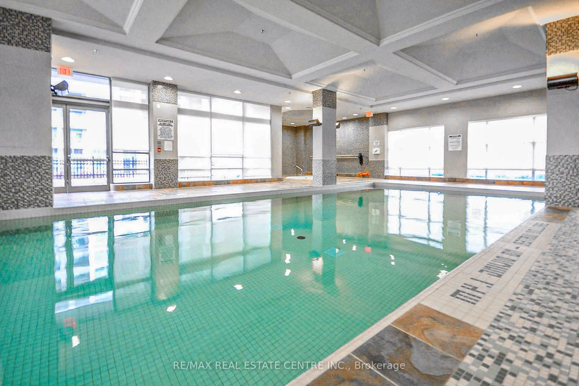 339 Rathburn Road W, #2116