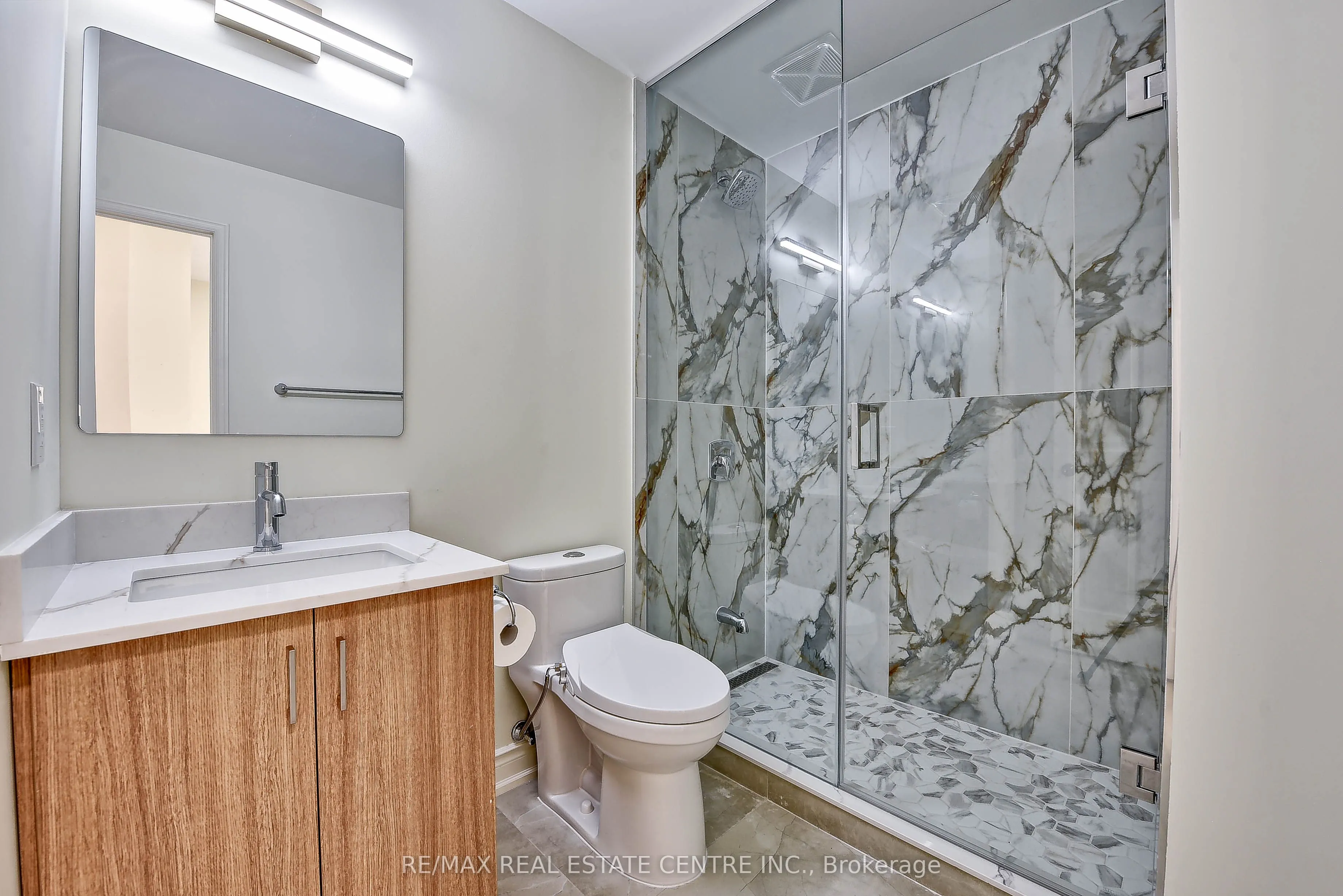 339 Rathburn Road W, #2116