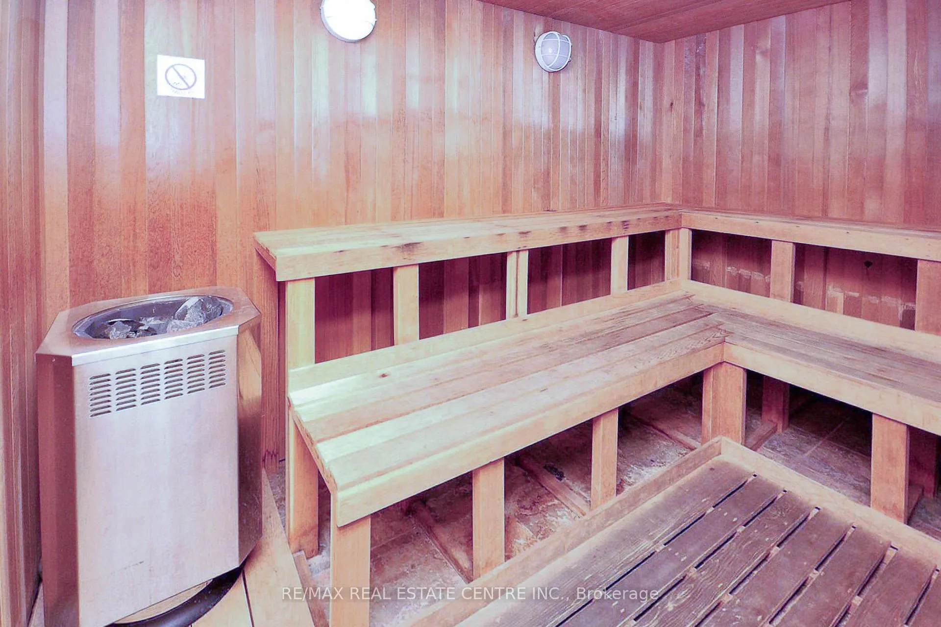 339 Rathburn Road W, #2116