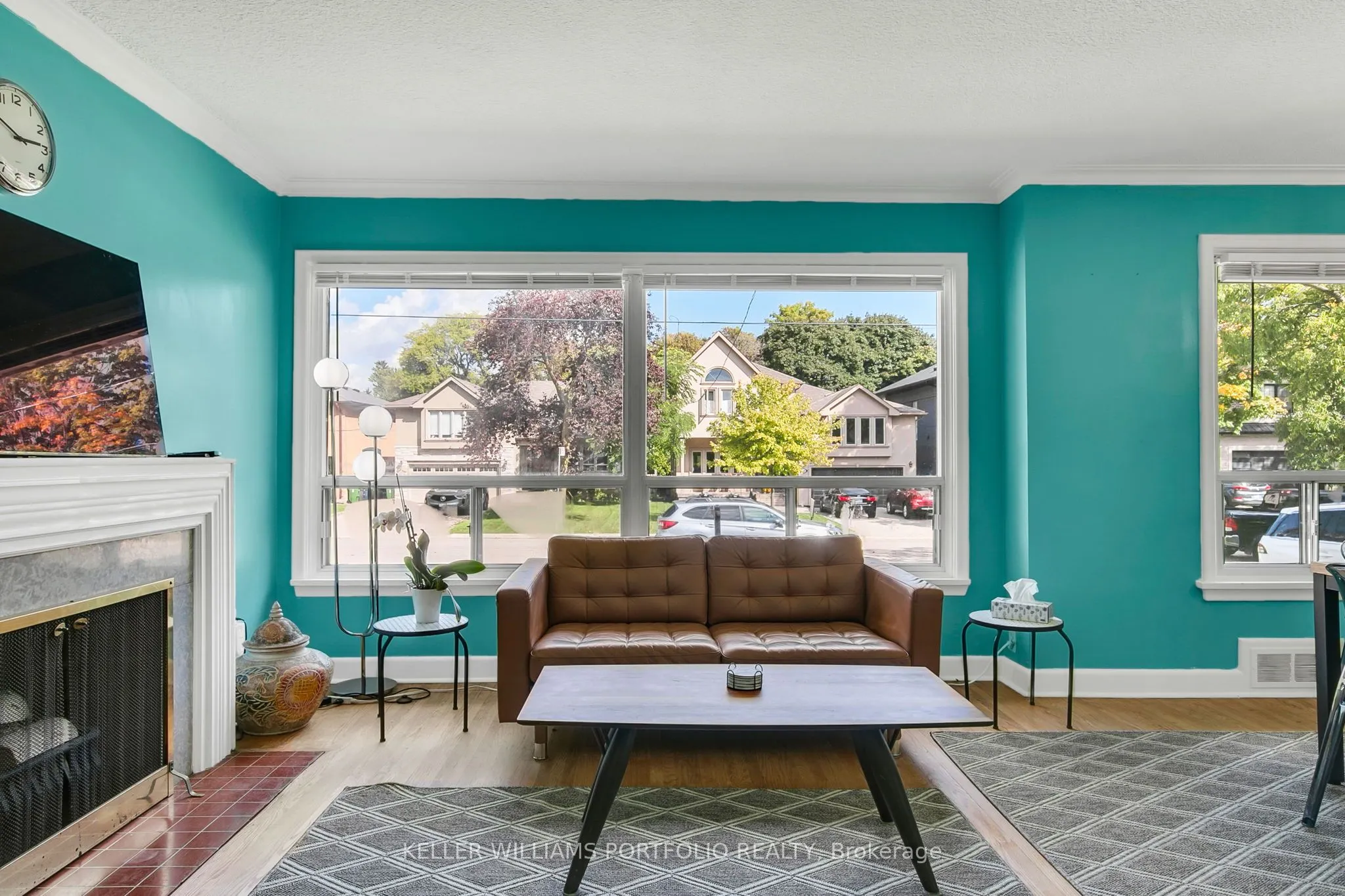 106 Botfield Avenue