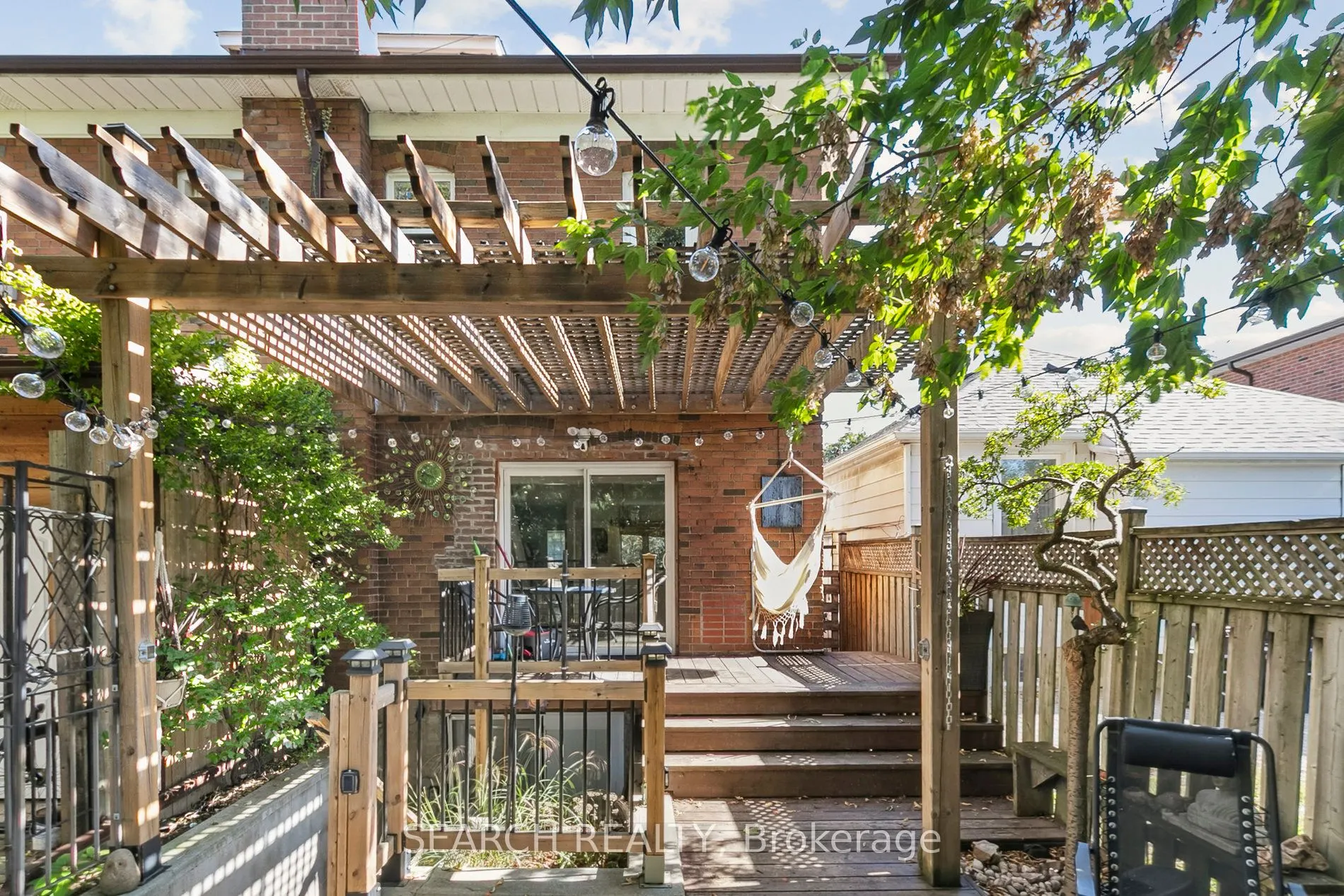 636 Mcroberts Avenue, #Main