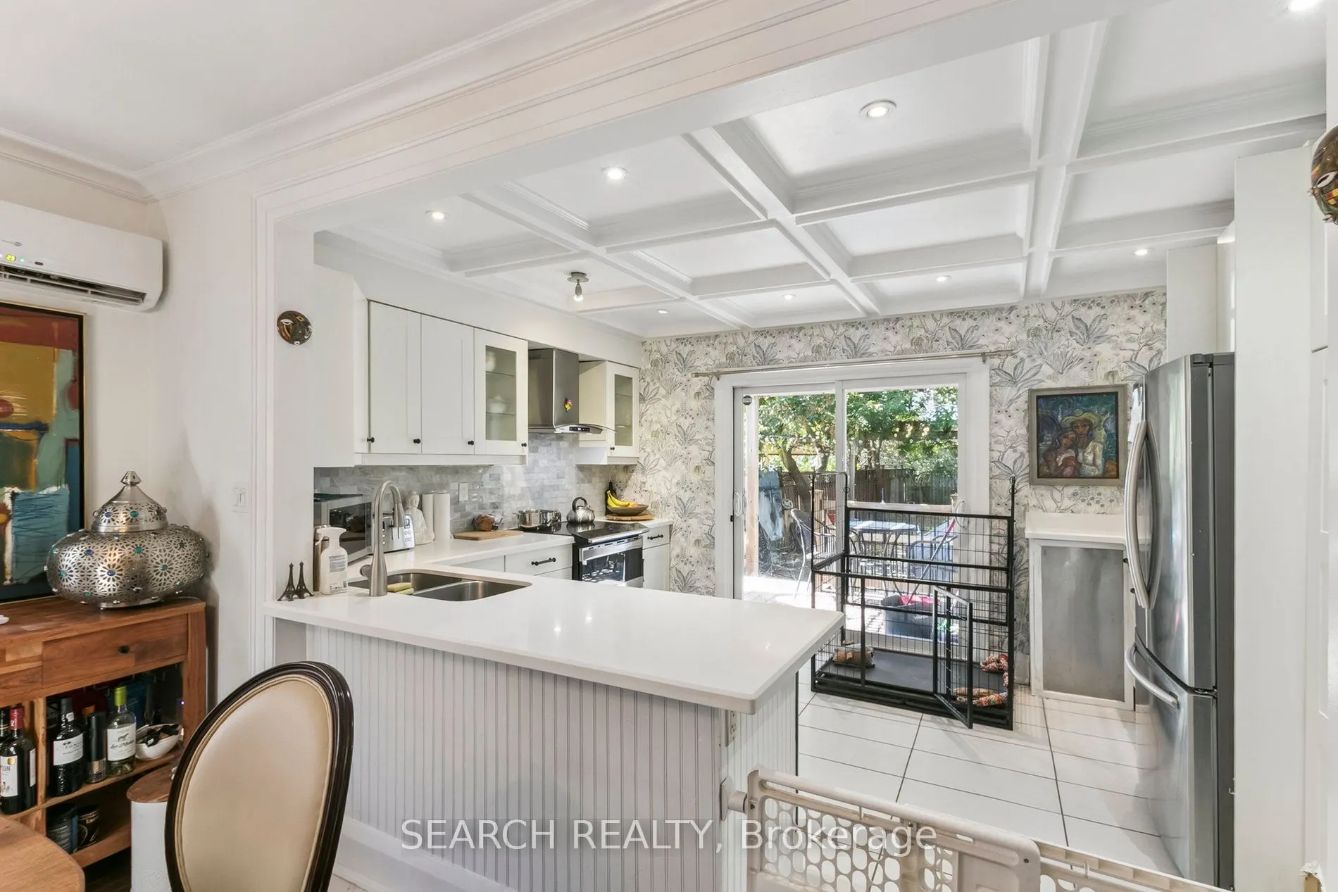 636 Mcroberts Avenue, #Main