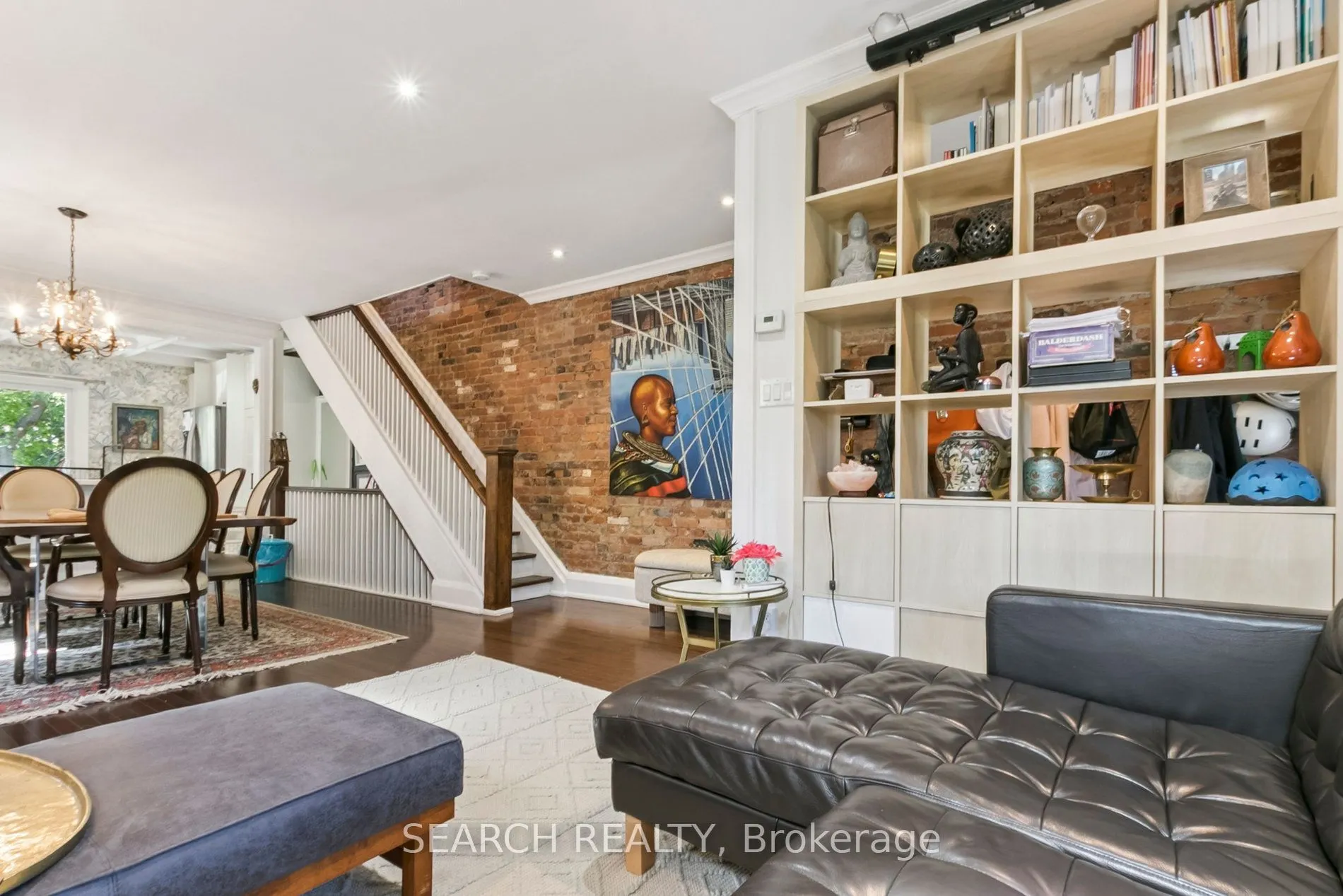 636 Mcroberts Avenue, #Main