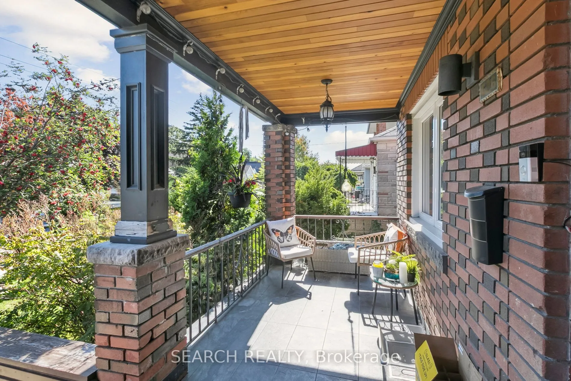 636 Mcroberts Avenue, #Main