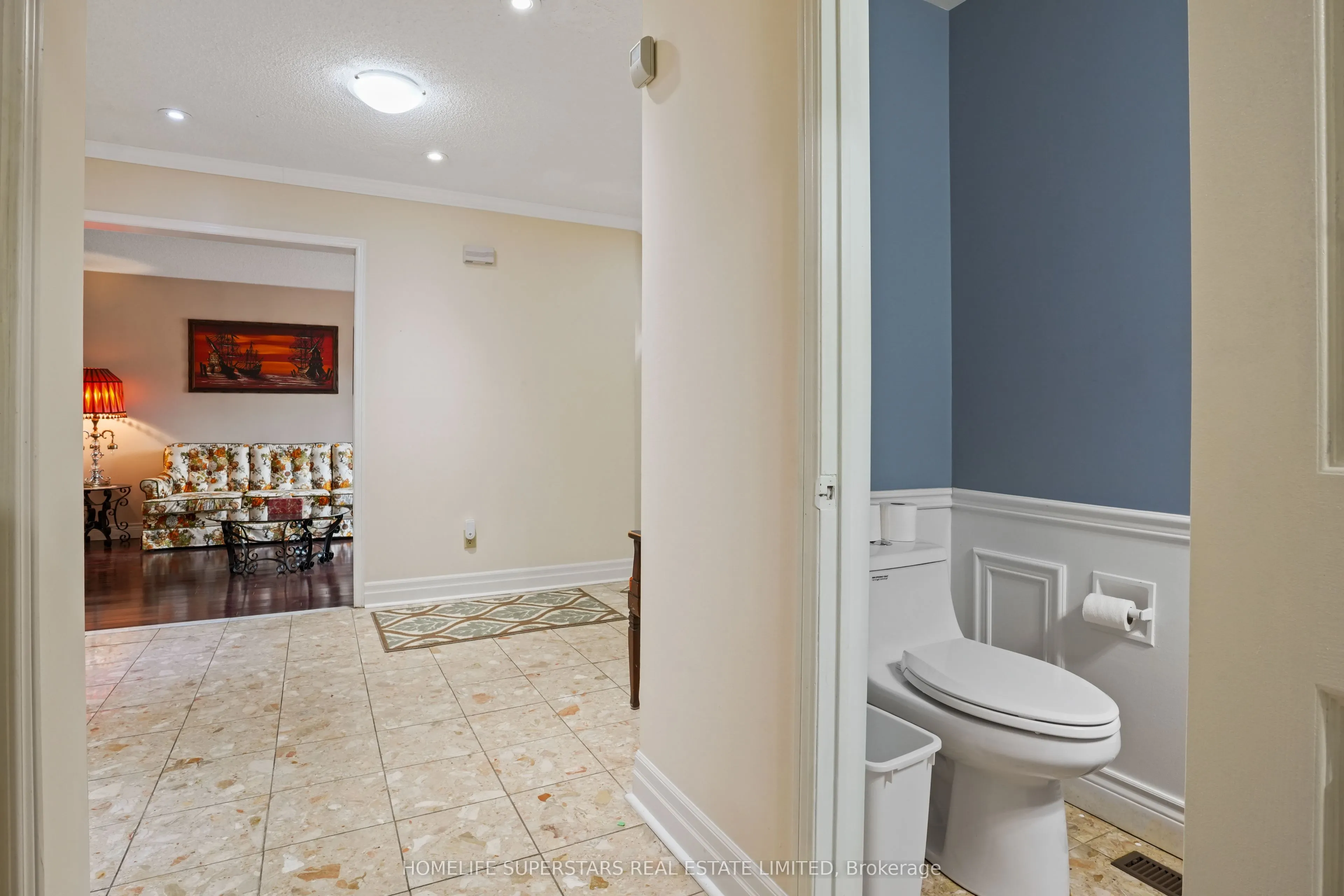 4551 Guildwood (Upper Level) Way