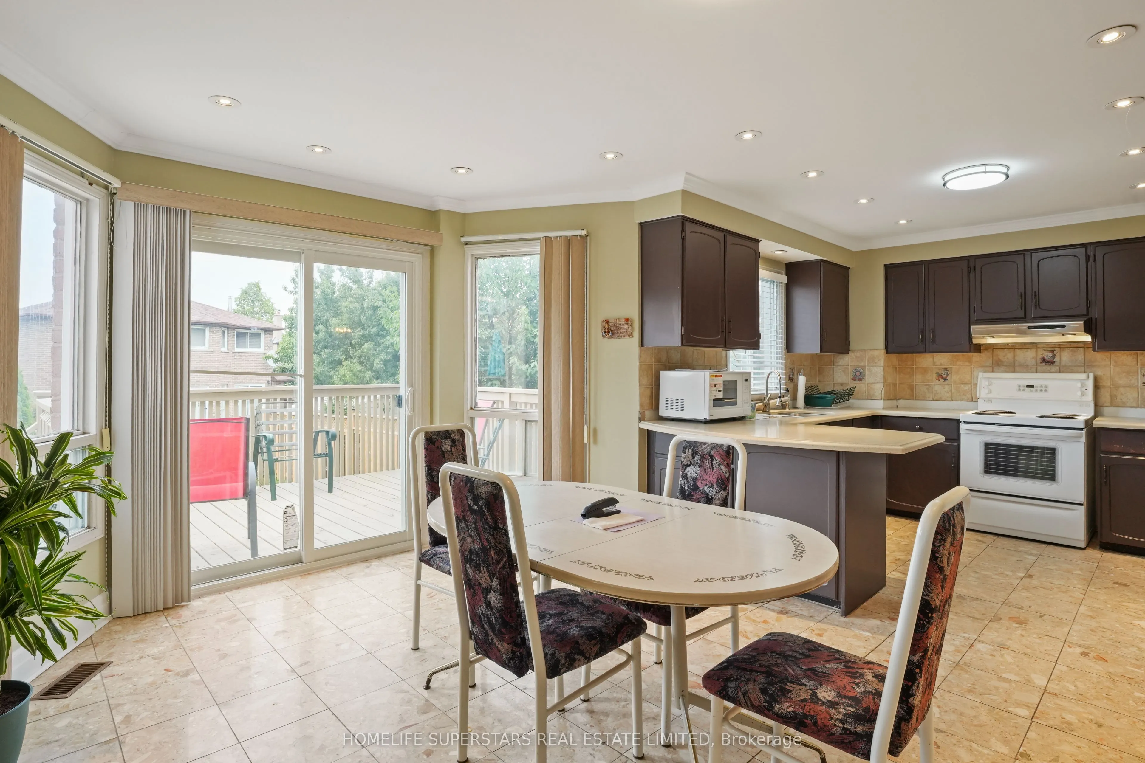 4551 Guildwood (Upper Level) Way
