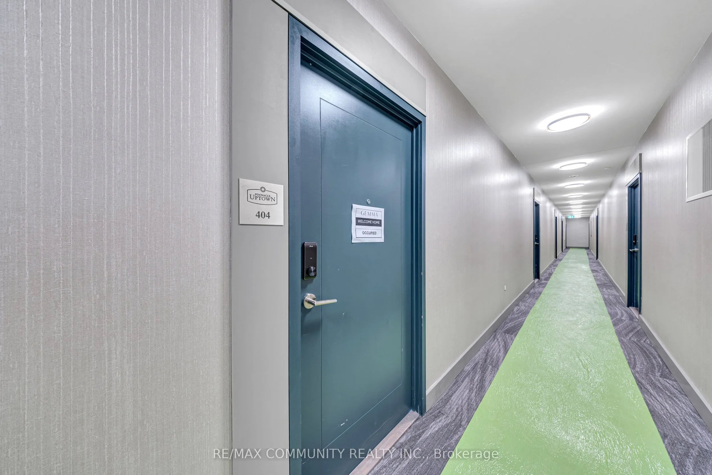 15 Watergarden Drive W, #404