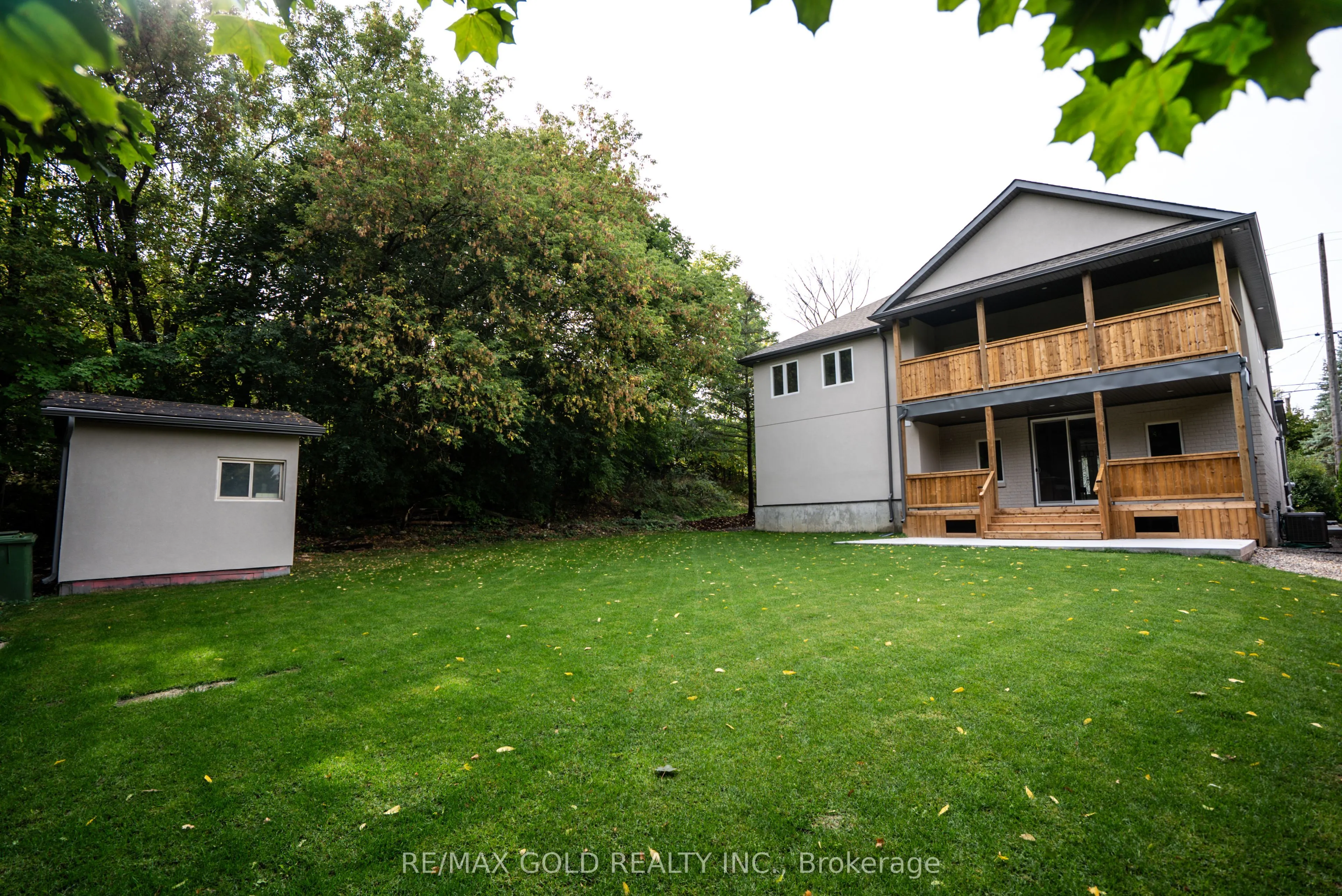 50 Willow Street
