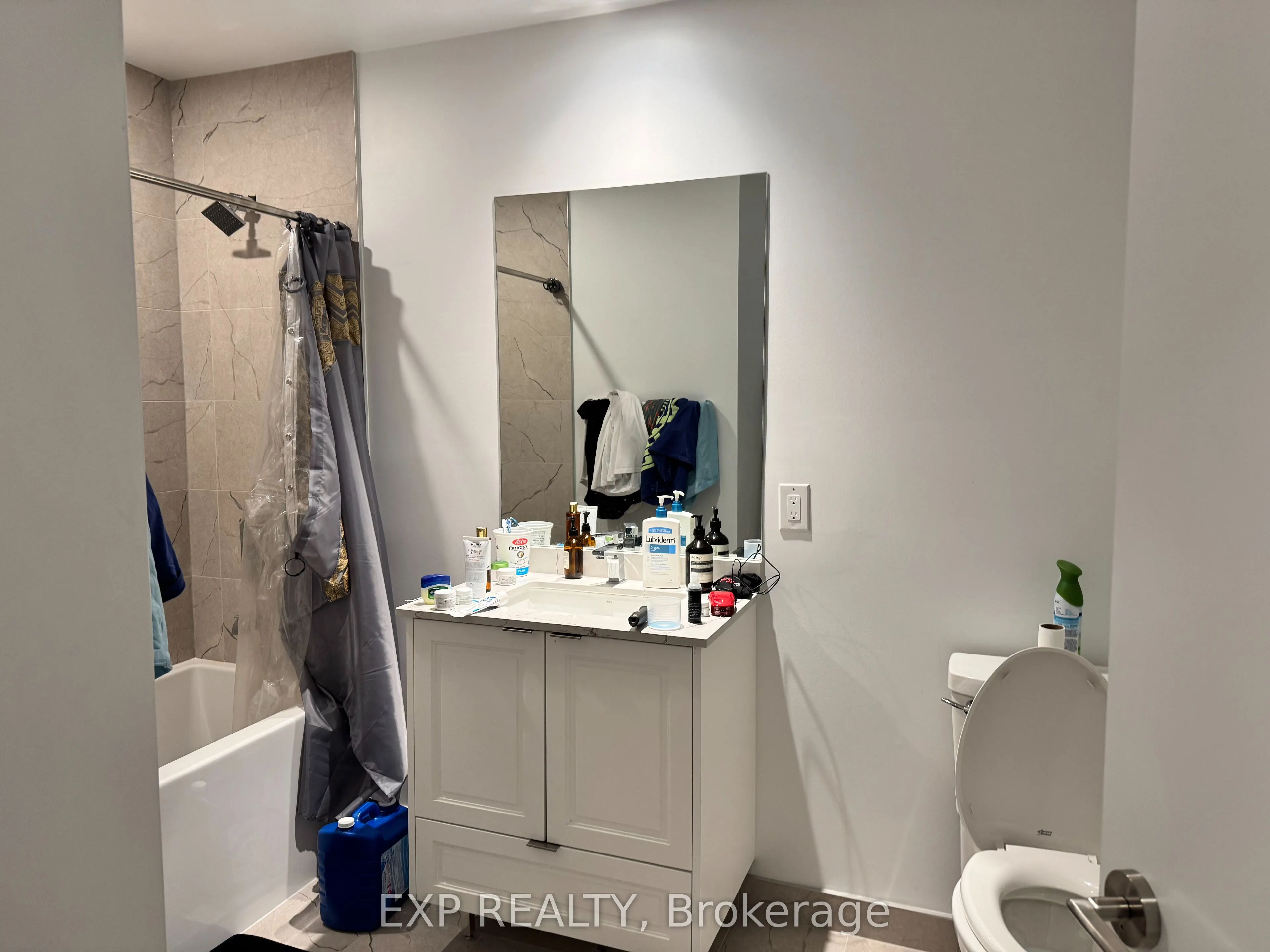 1926 Lakeshore Boulevard W, #3911