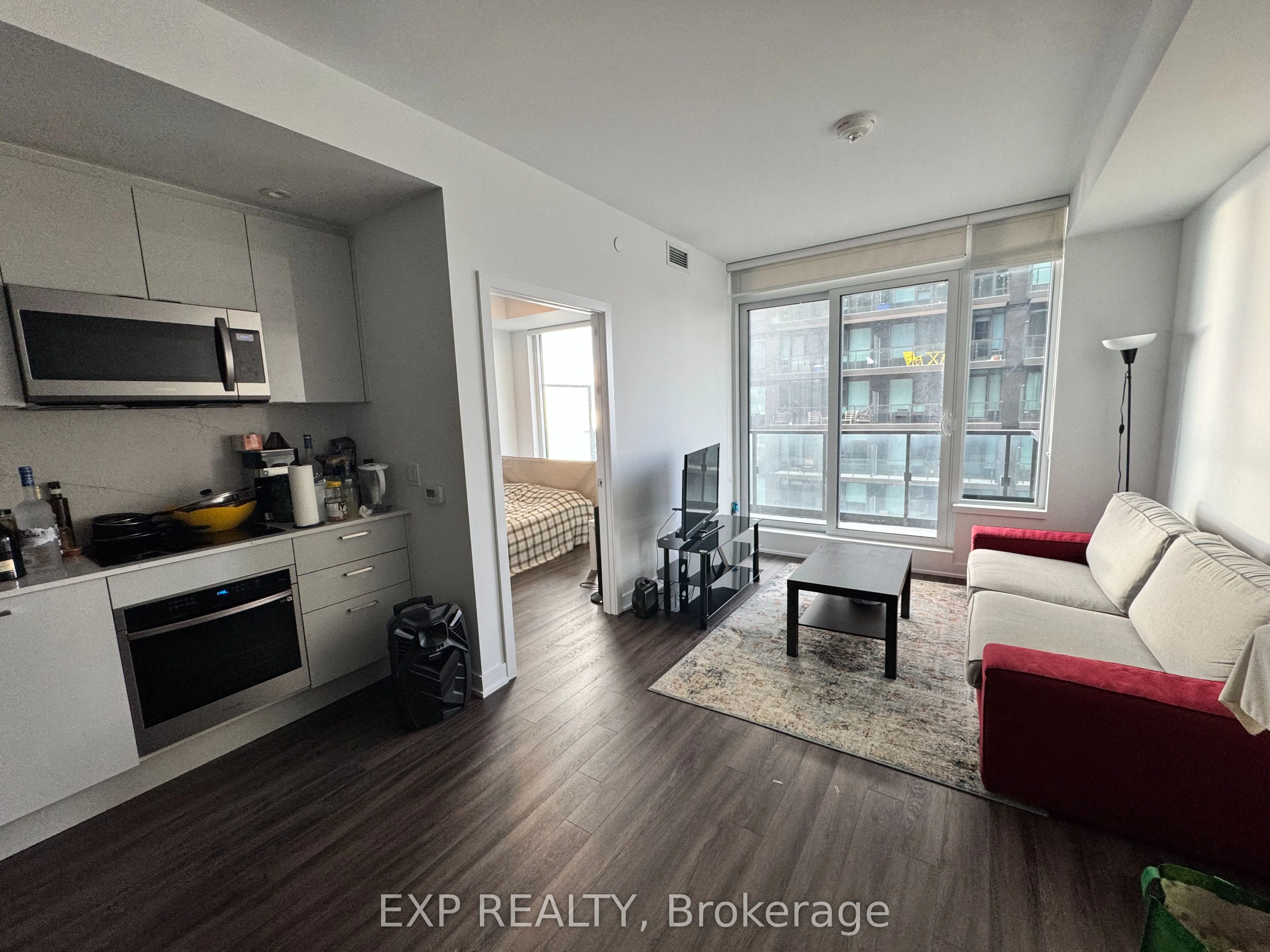 1926 Lakeshore Boulevard W, #3911