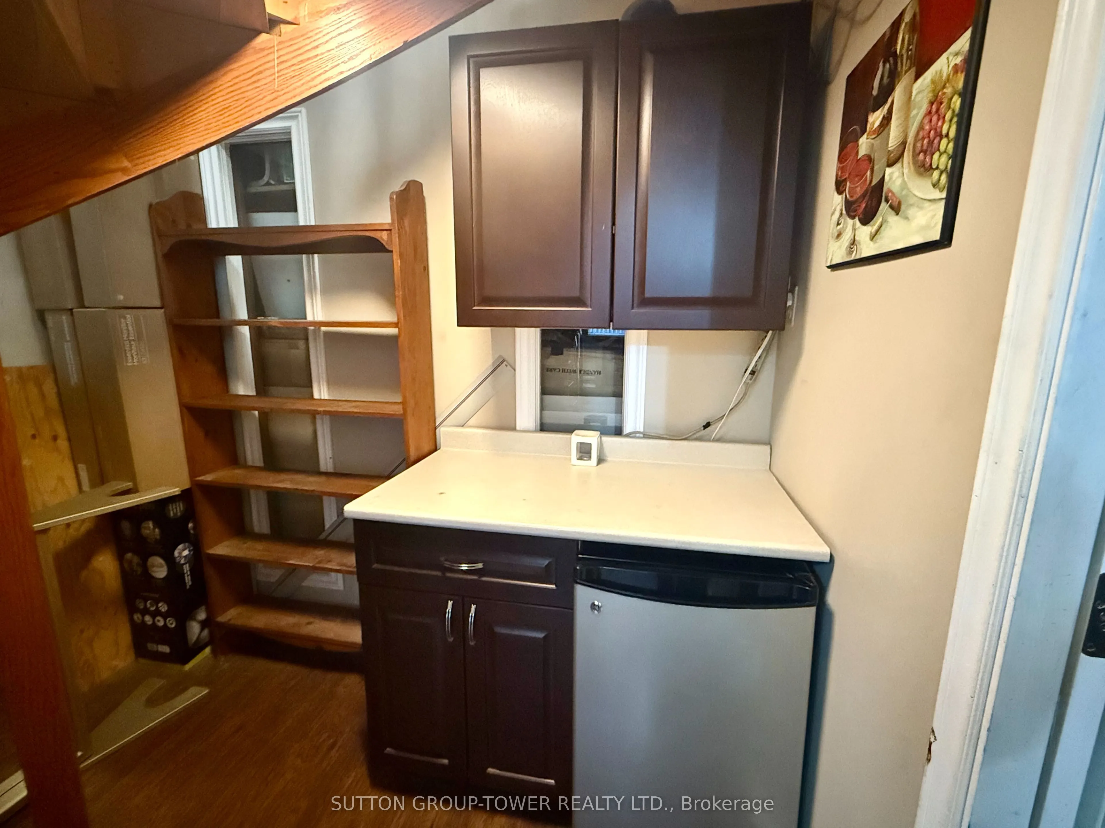 1050 Britannia Road E, #16