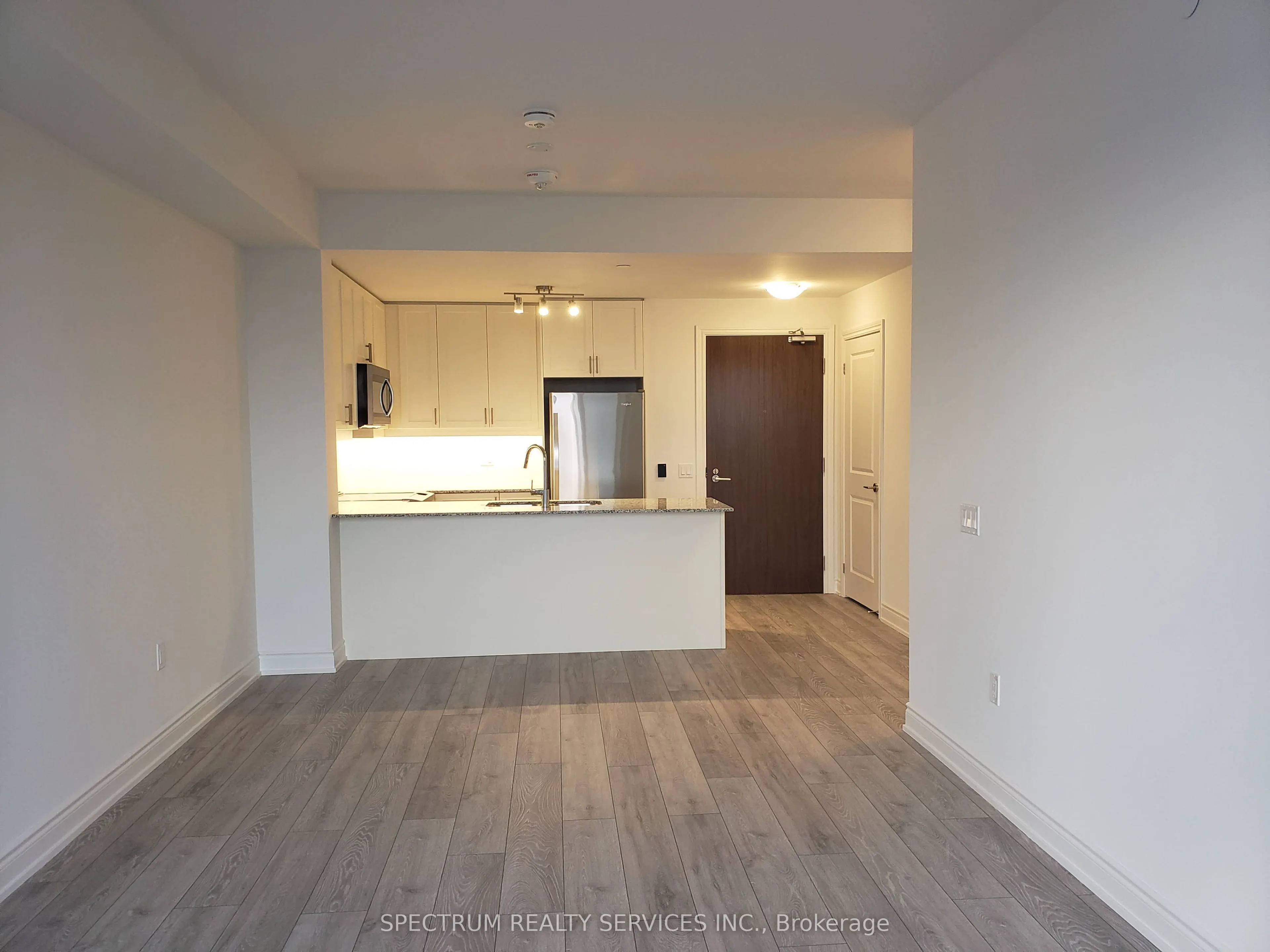 1050 Main Street, #505
