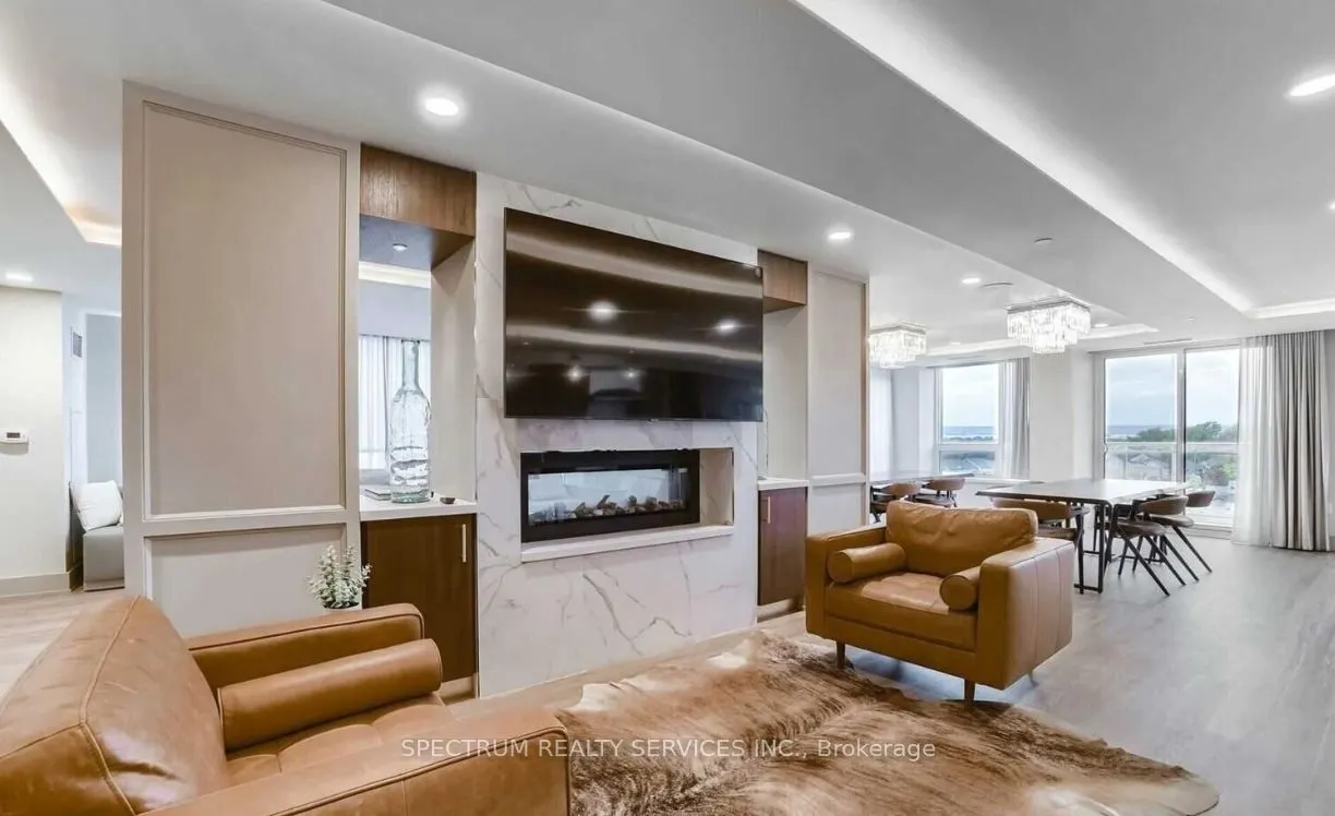 1050 Main Street, #505