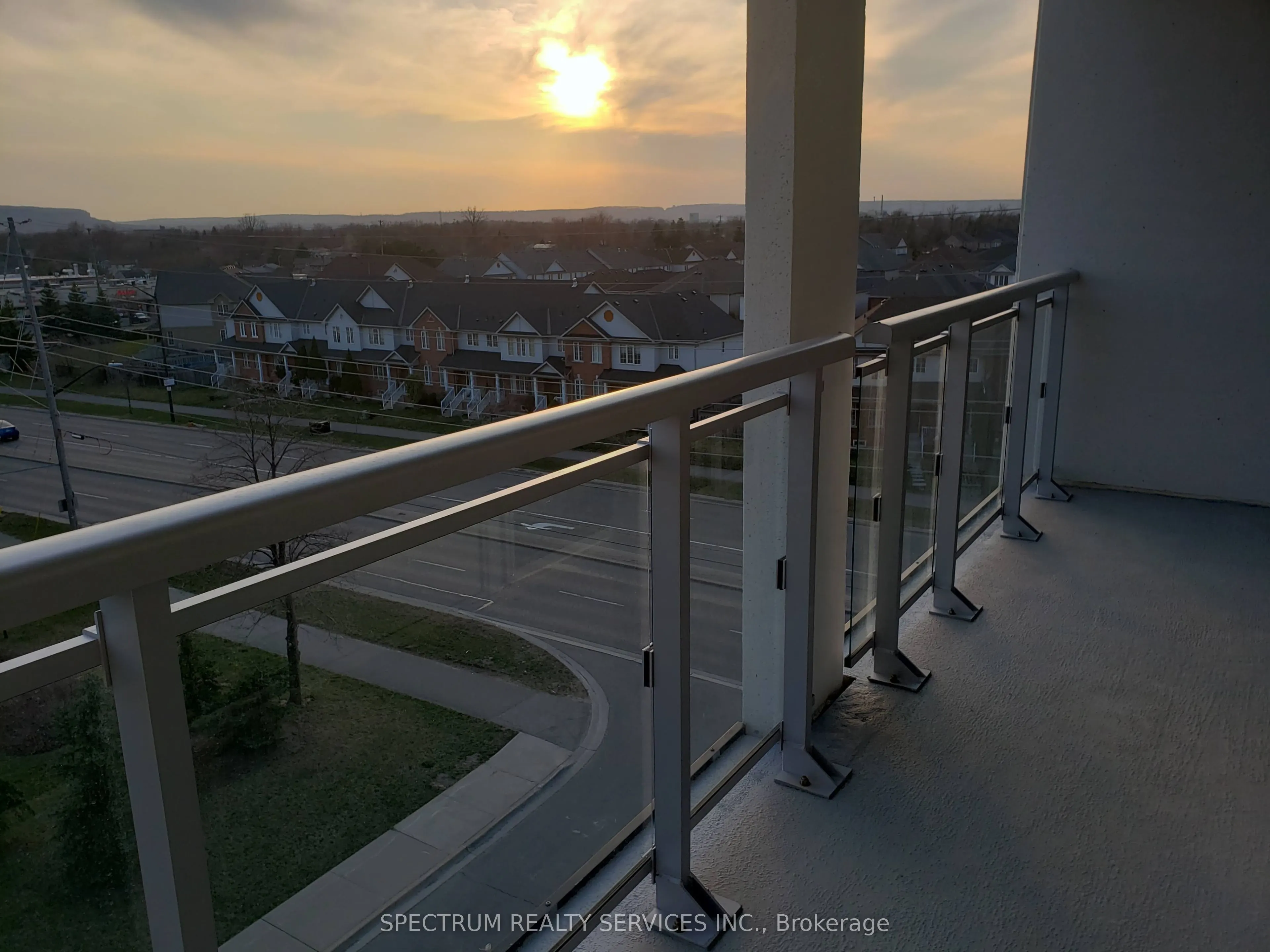 1050 Main Street, #505