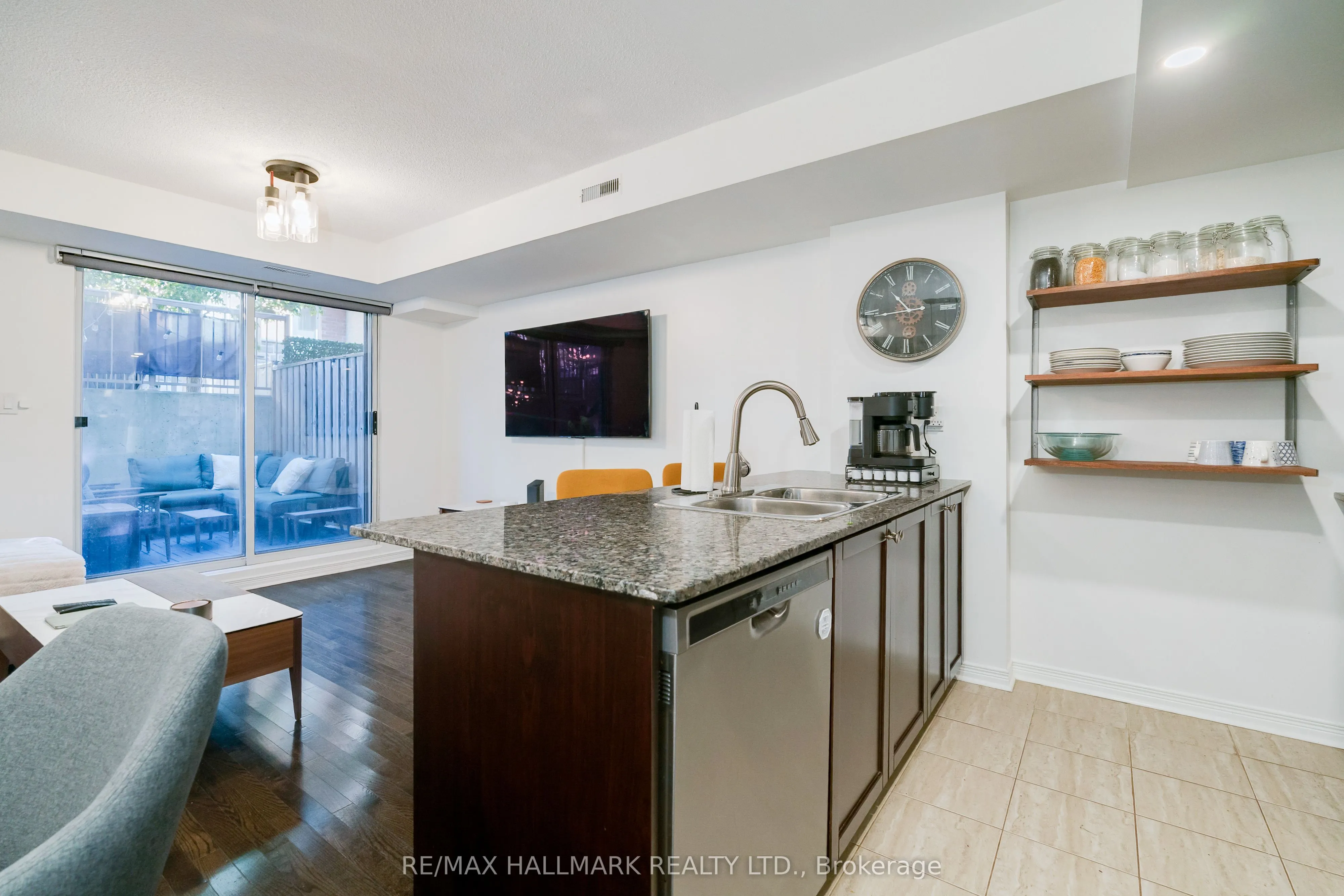 20 Foundry Avenue