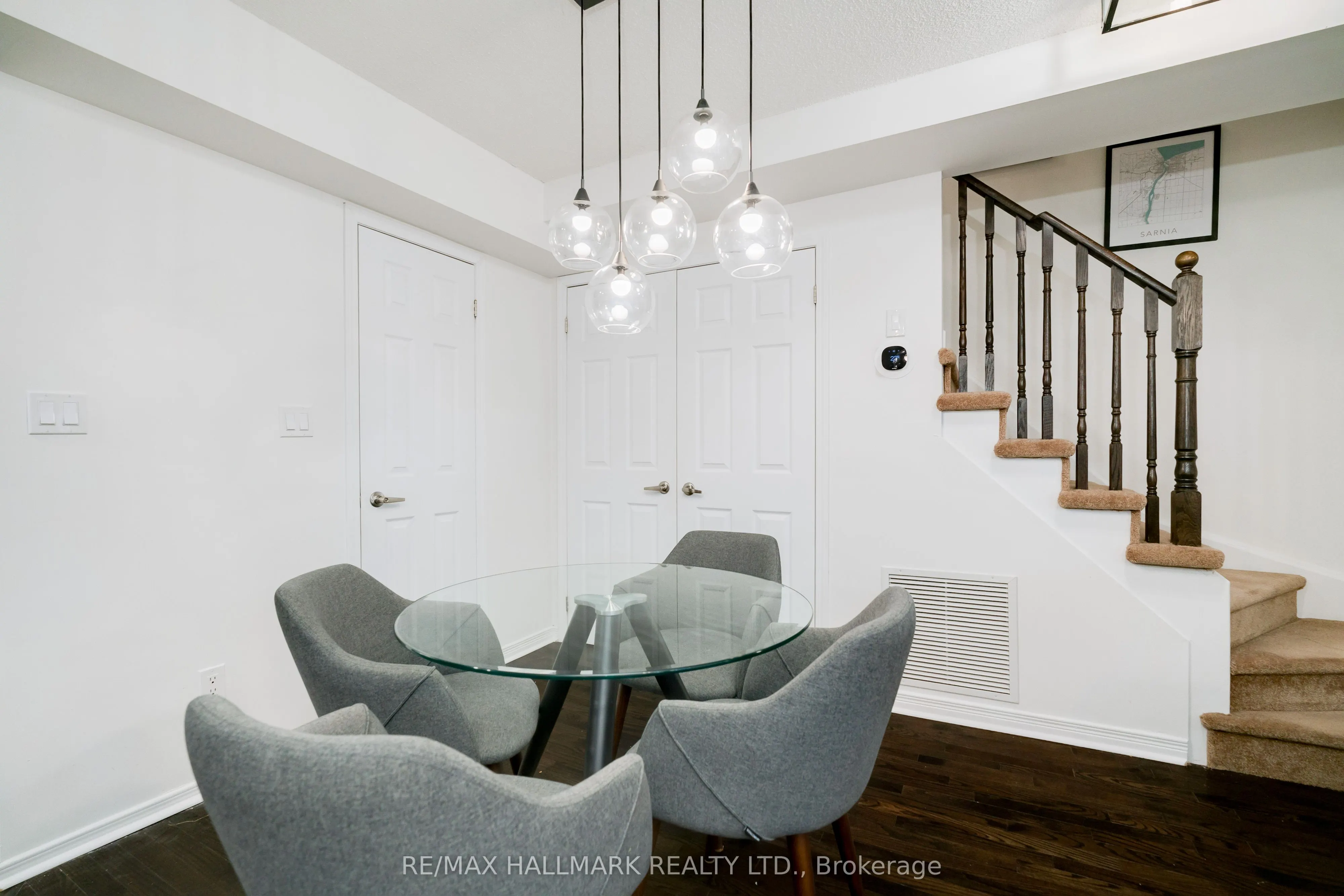 20 Foundry Avenue
