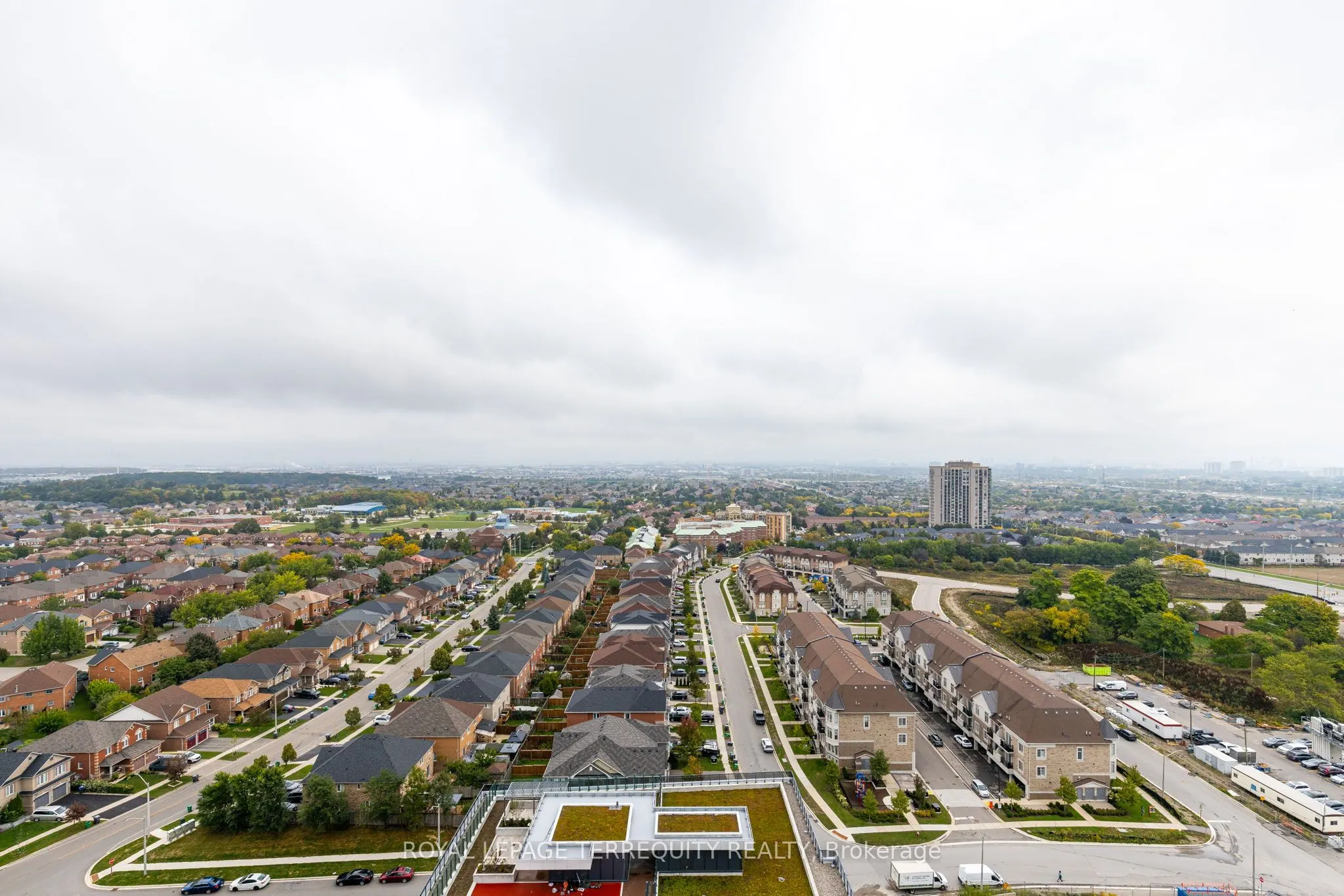 5105 Hurontario Street, #2001