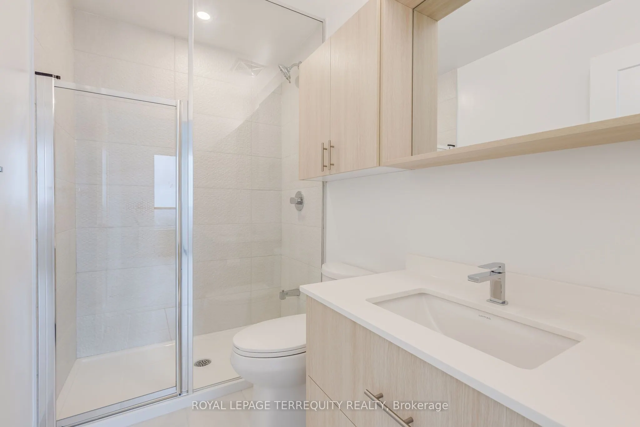 5105 Hurontario Street, #2001
