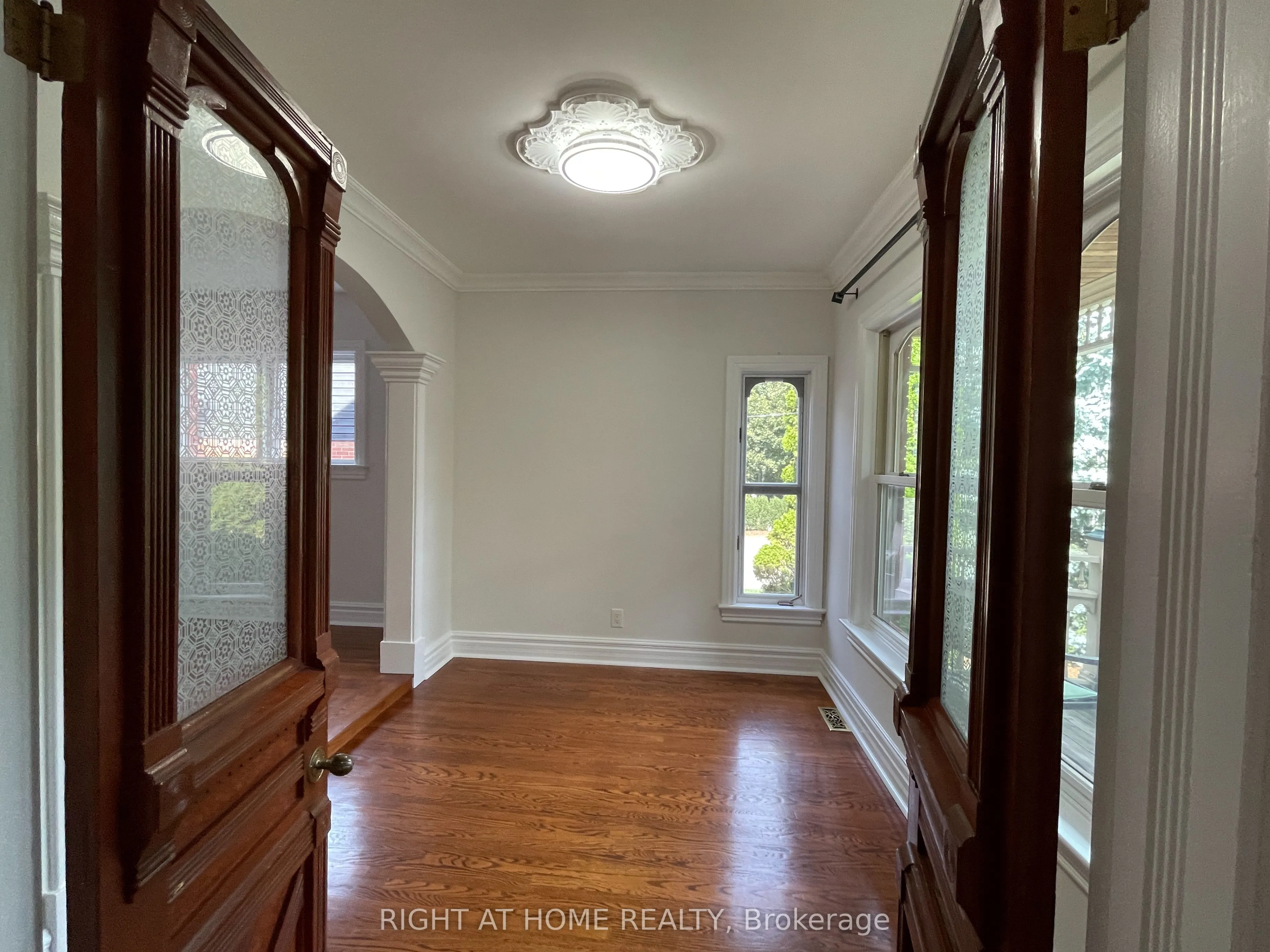 435 Maple Avenue