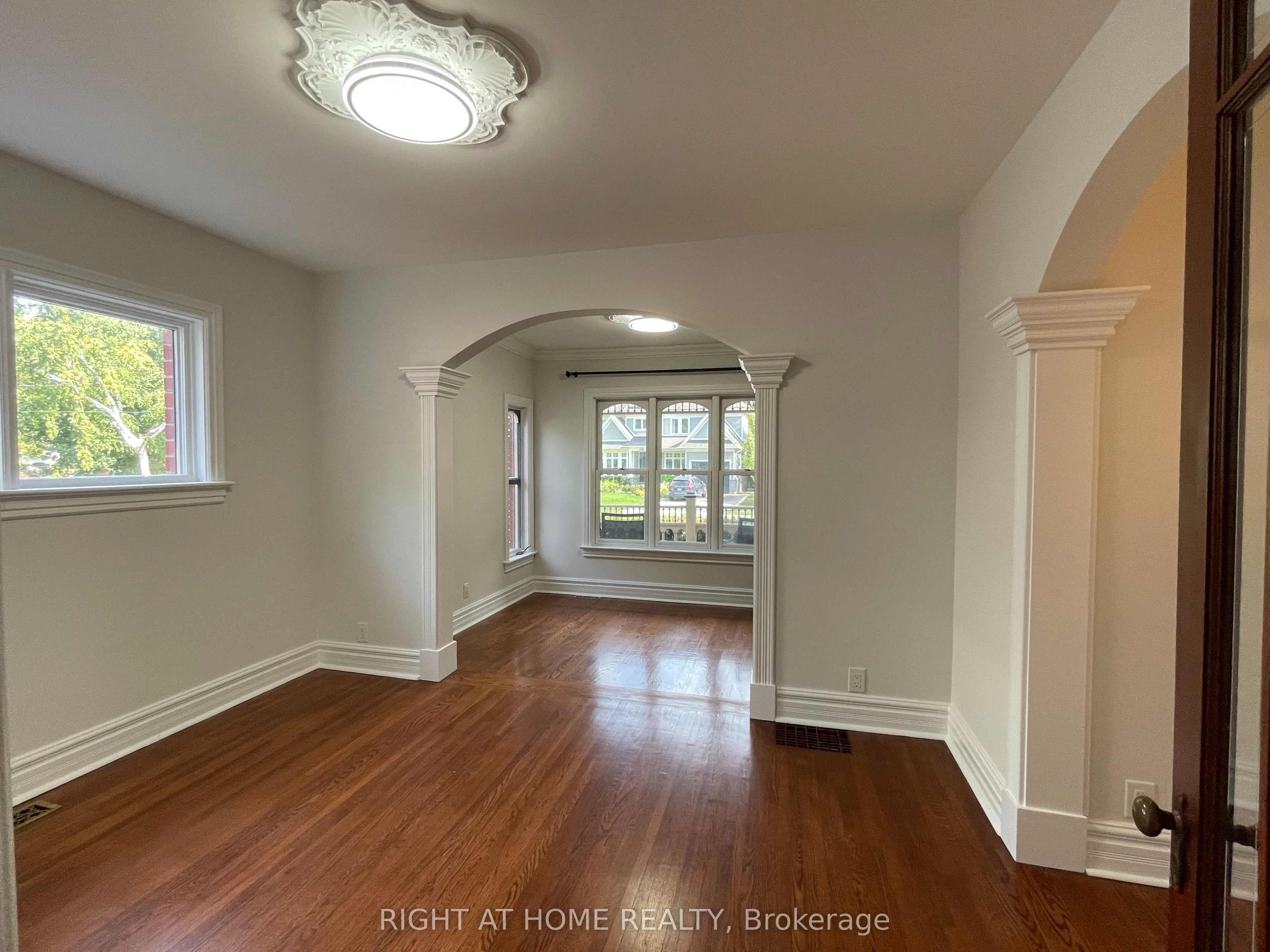 435 Maple Avenue