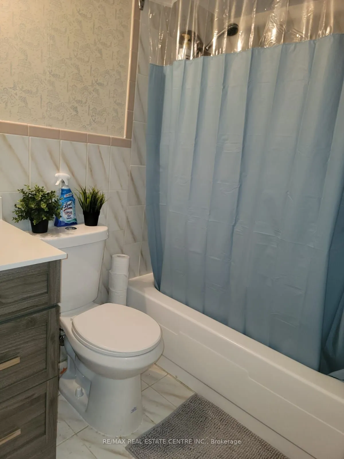 3577 Derry Road, #207