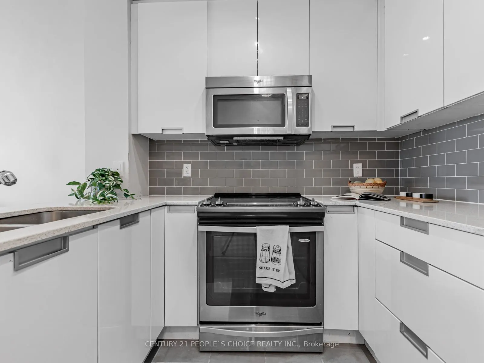 75 Eglinton Avenue W, #1403
