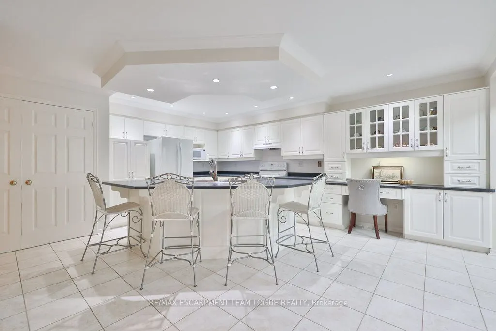 2165 Country Club Drive, #16
