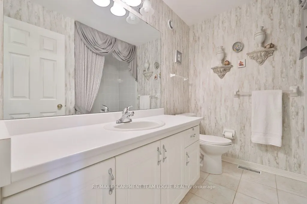 2165 Country Club Drive, #16