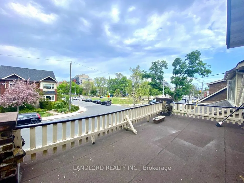 30 Glendonwynne Road, #Upper