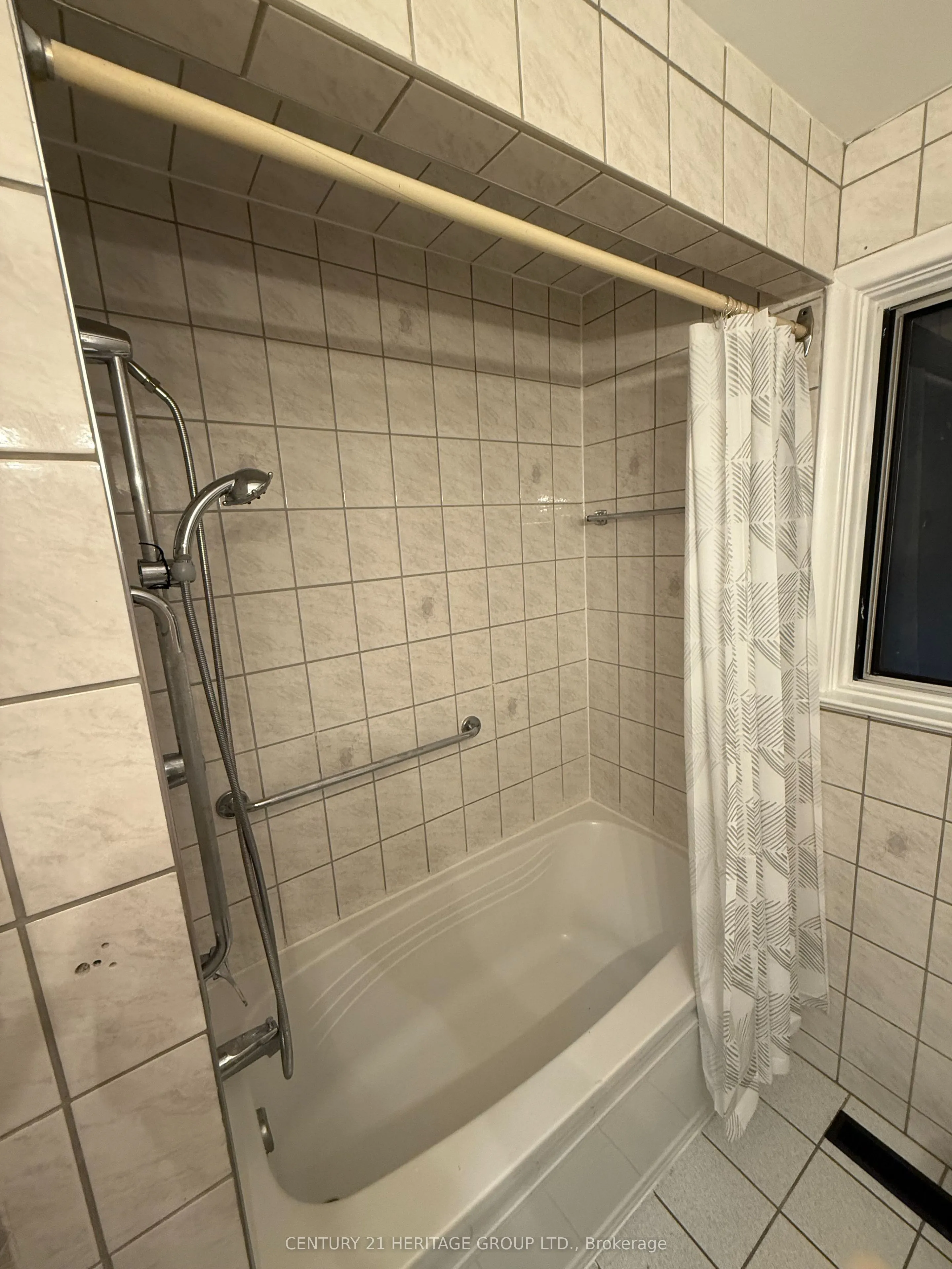 36 Arkley Crescent, #1