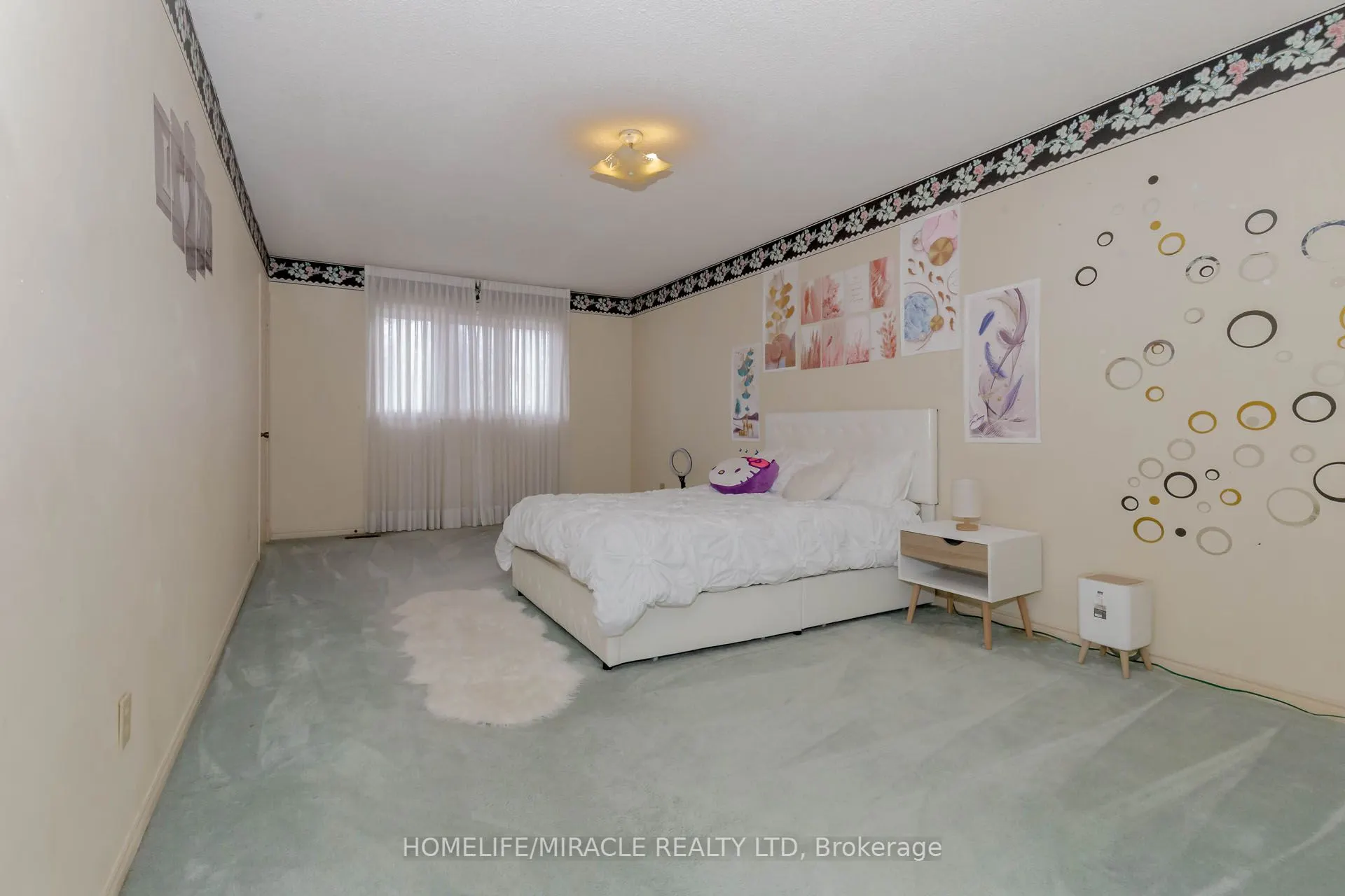 2999 Valcourt Crescent