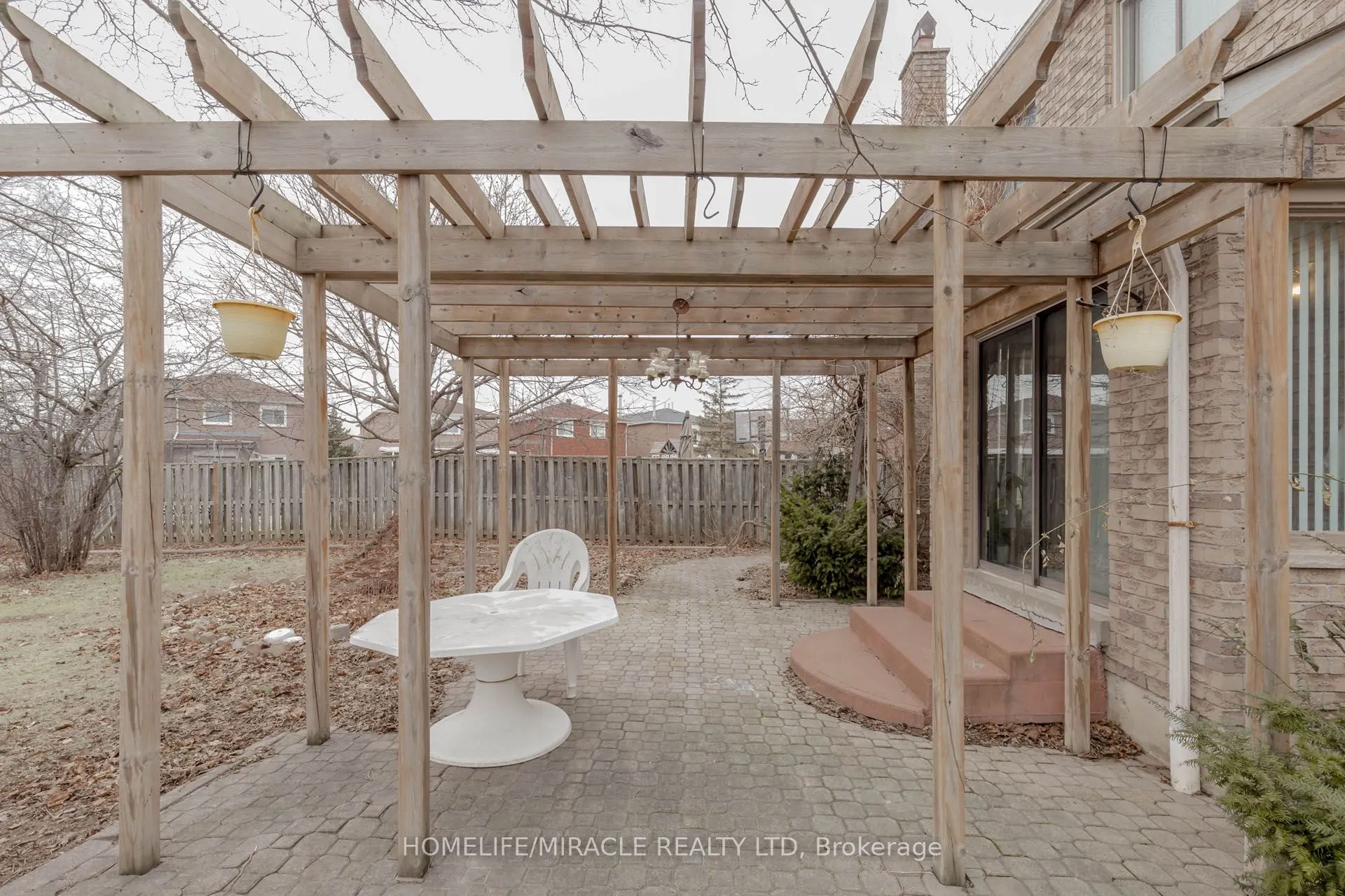 2999 Valcourt Crescent