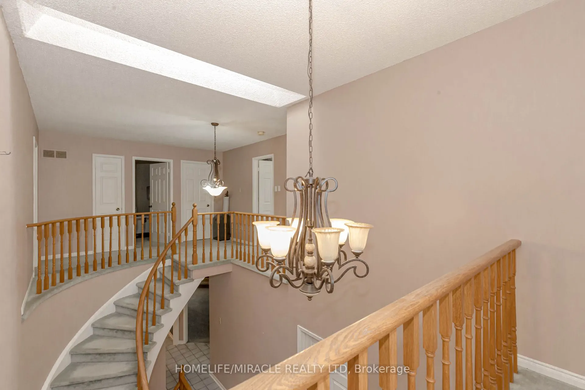 2999 Valcourt Crescent